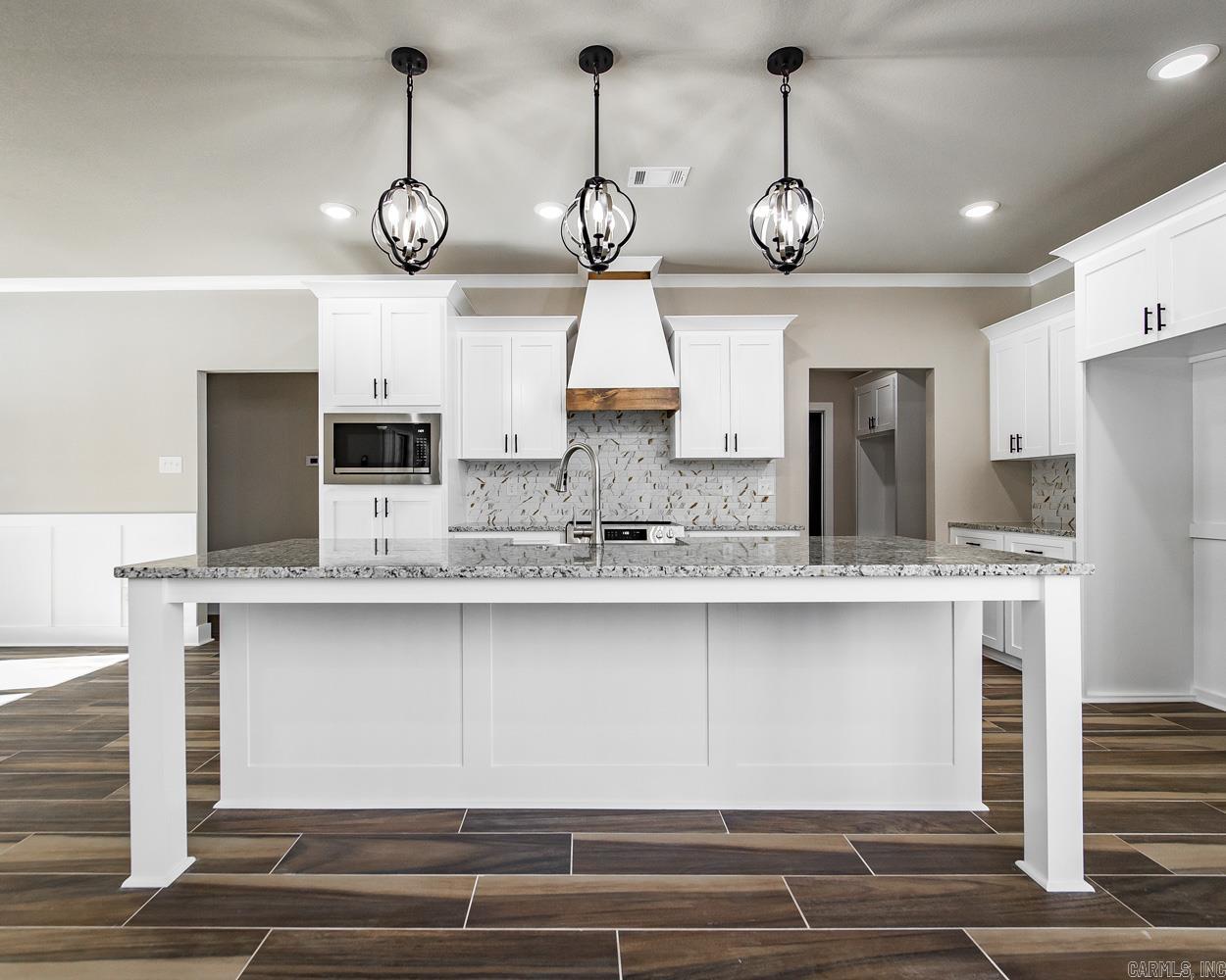 HIDDEN VALLEY ESTATES - Residential