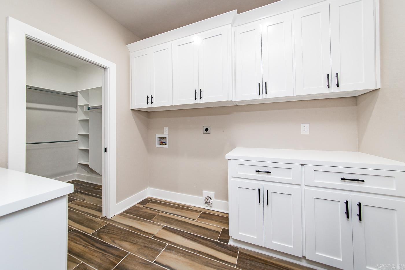 HIDDEN VALLEY ESTATES - Residential