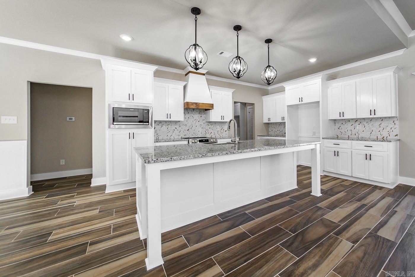 HIDDEN VALLEY ESTATES - Residential