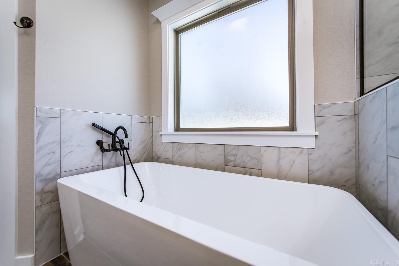 HIDDEN VALLEY ESTATES - Residential