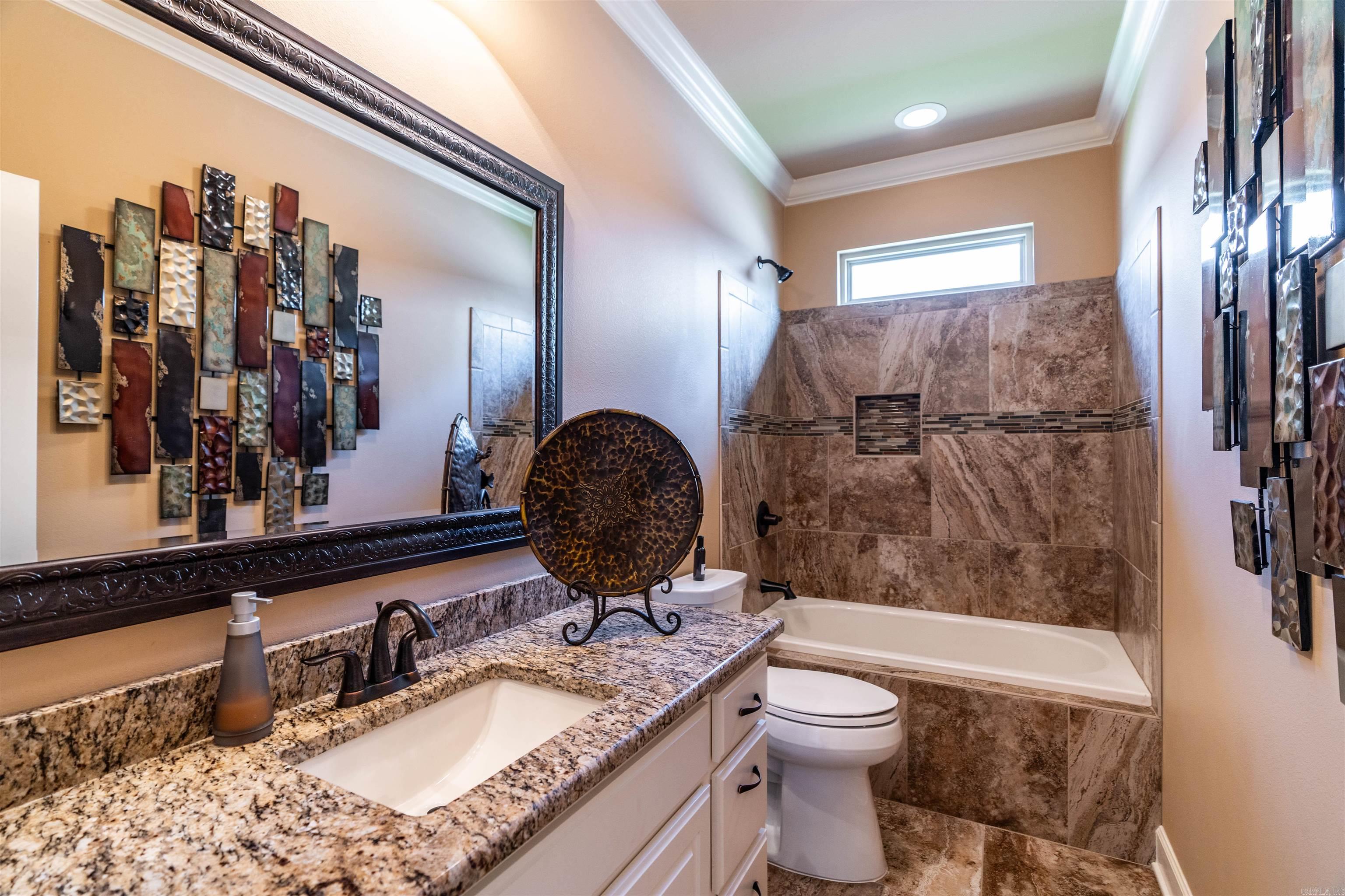 CHENAL VALLEY "MIRAMAR PLACE" - Residential