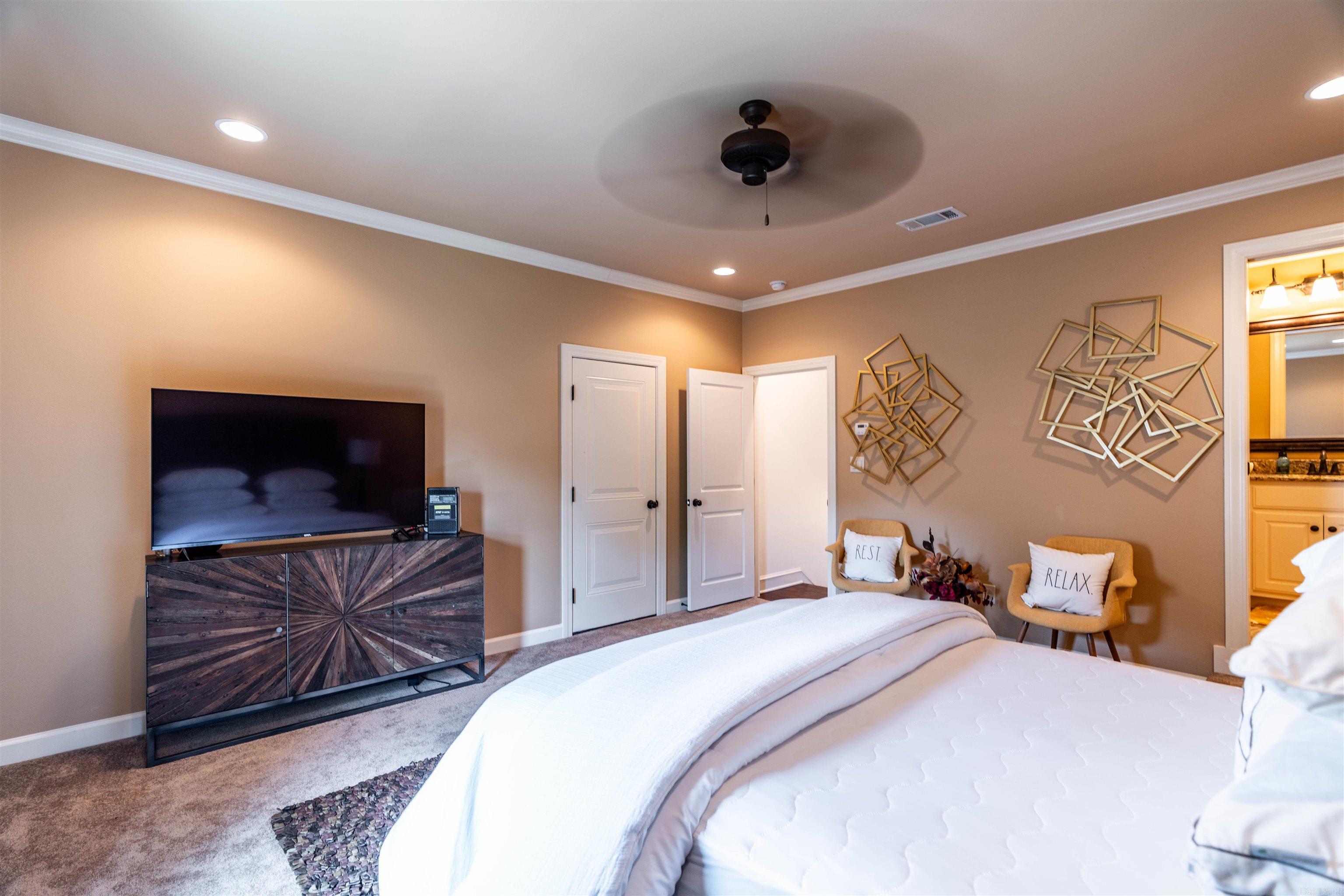 CHENAL VALLEY "MIRAMAR PLACE" - Residential