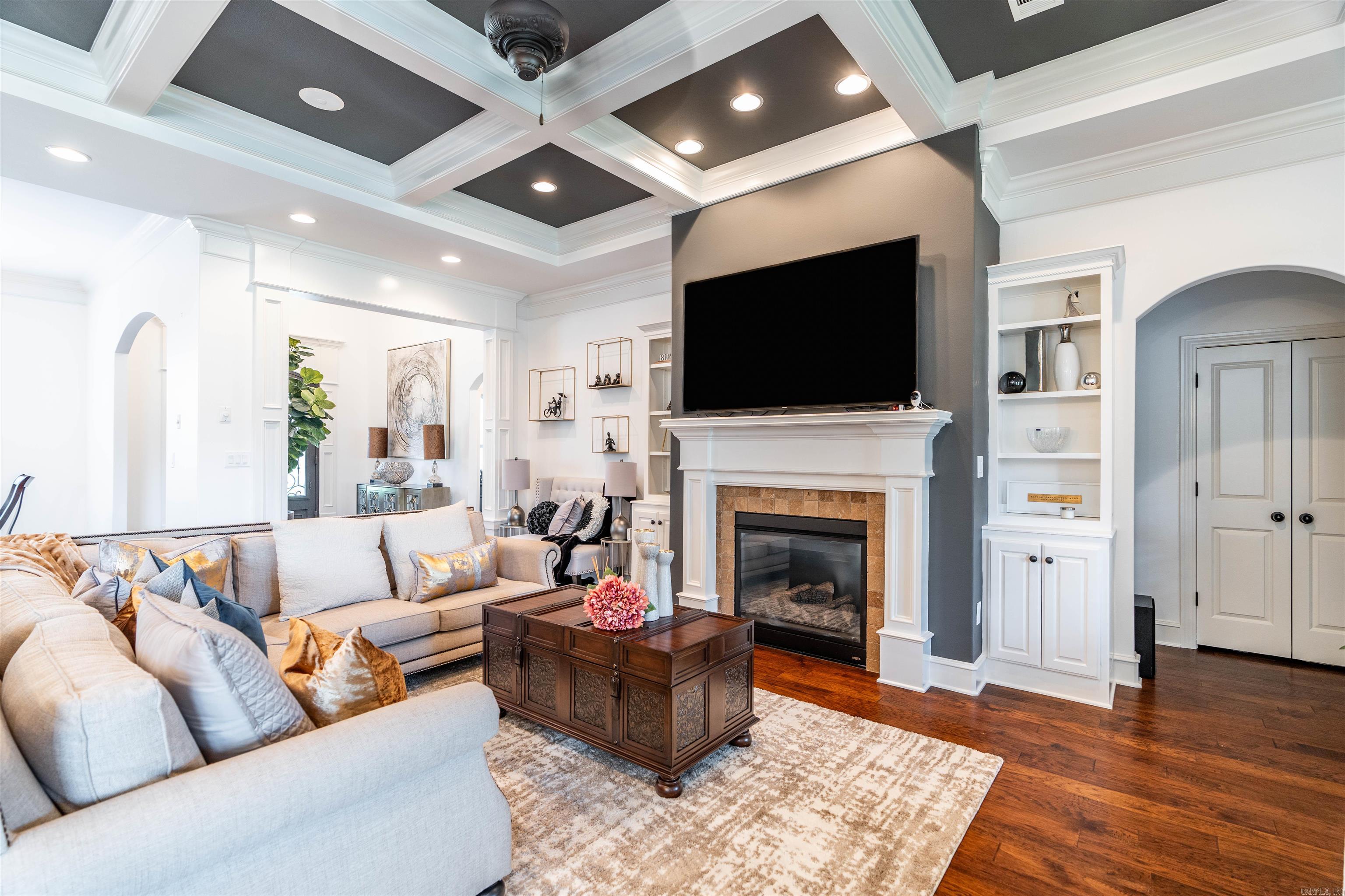 CHENAL VALLEY "MIRAMAR PLACE" - Residential