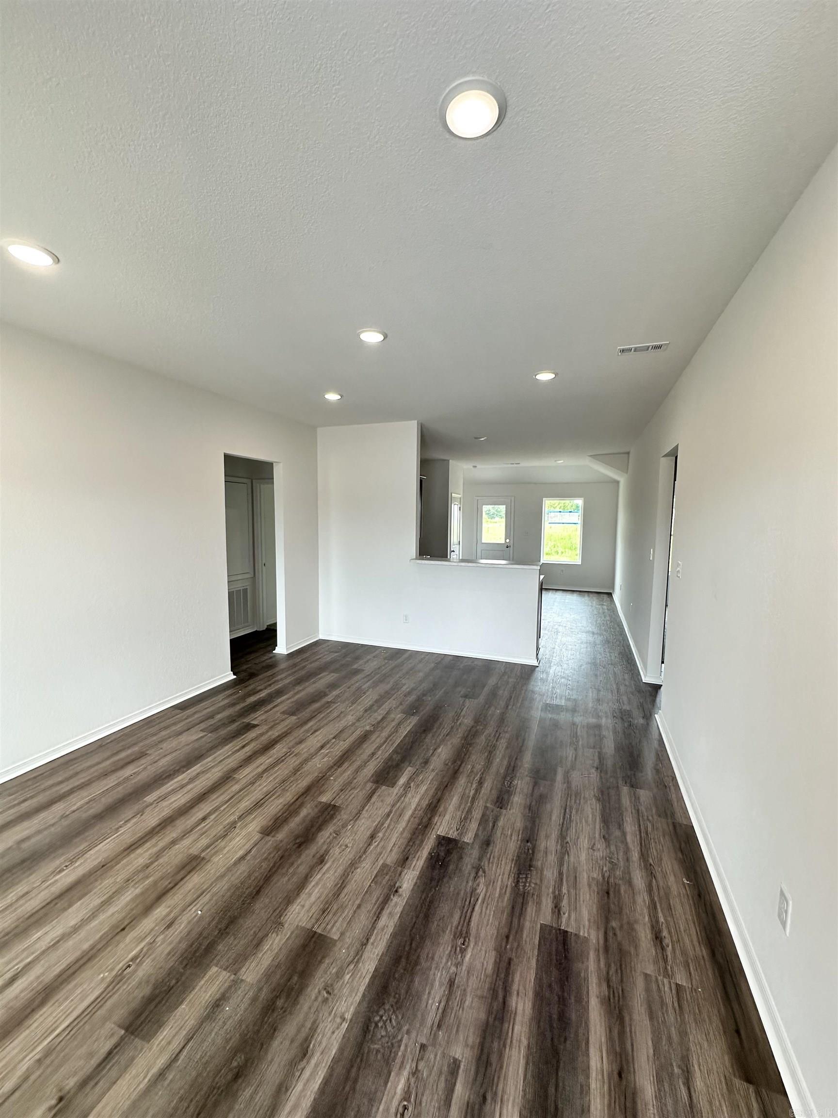 HILL FARM - Residential