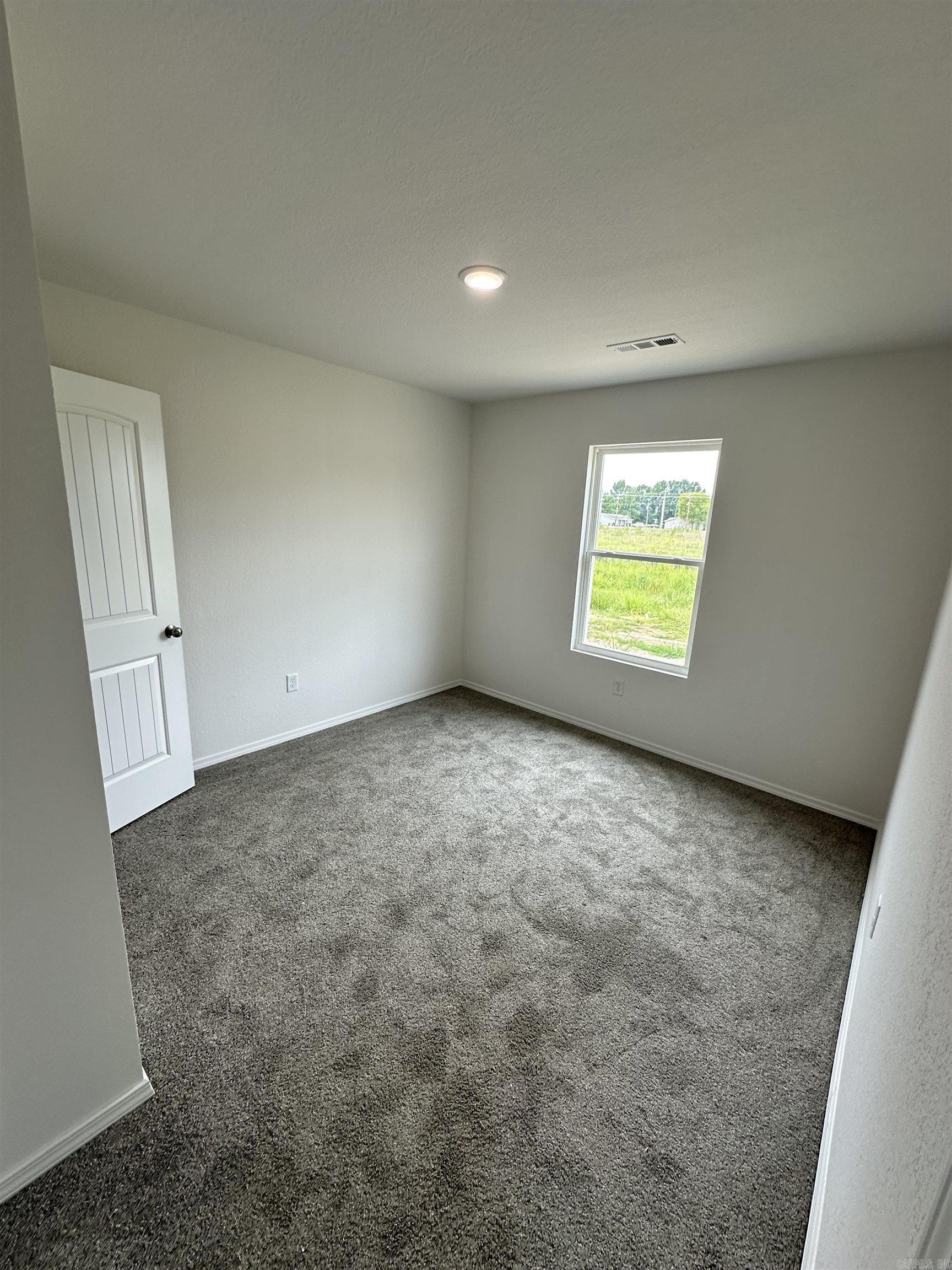 HILL FARM - Residential