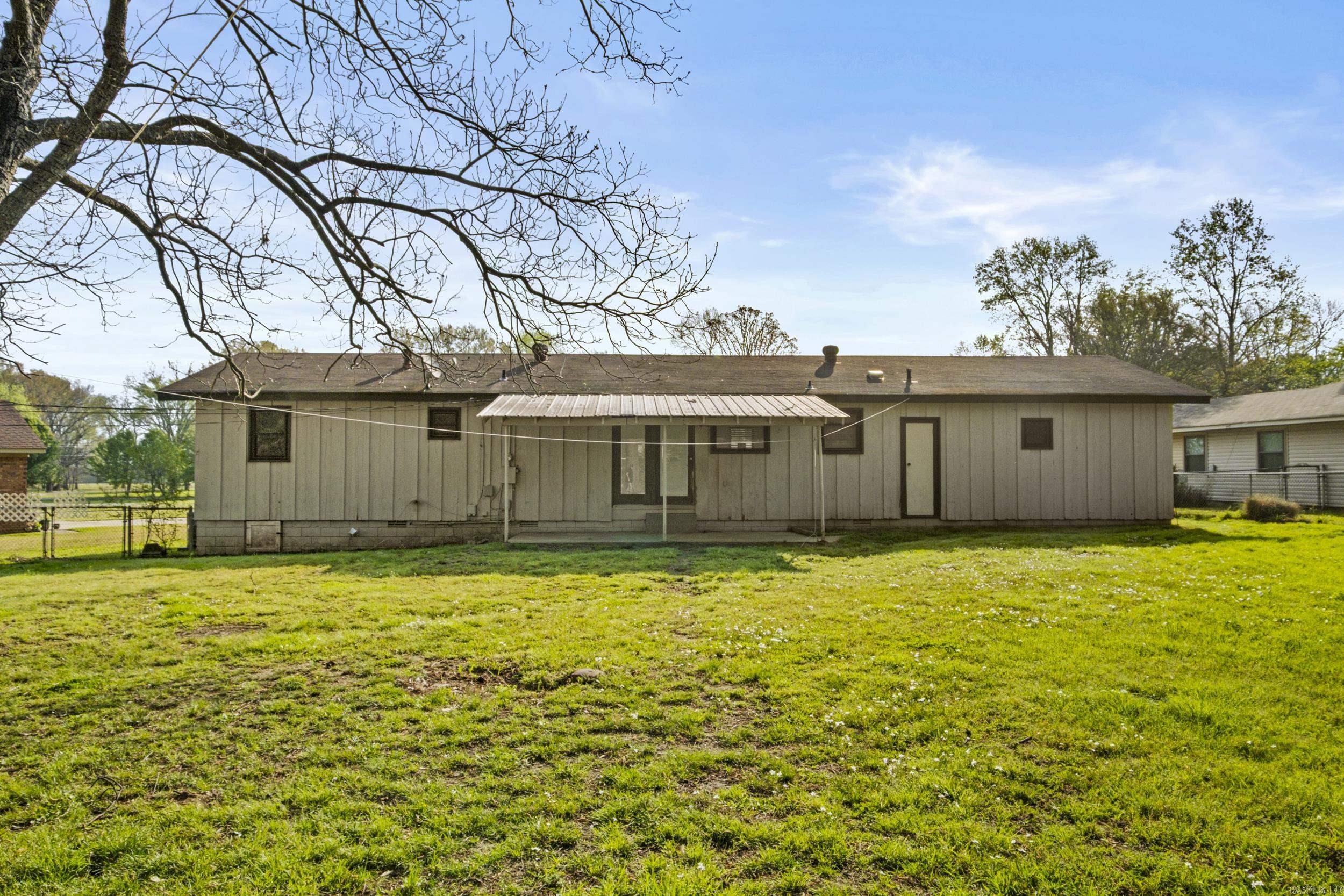 INDIANHEAD LAKES EST - Residential