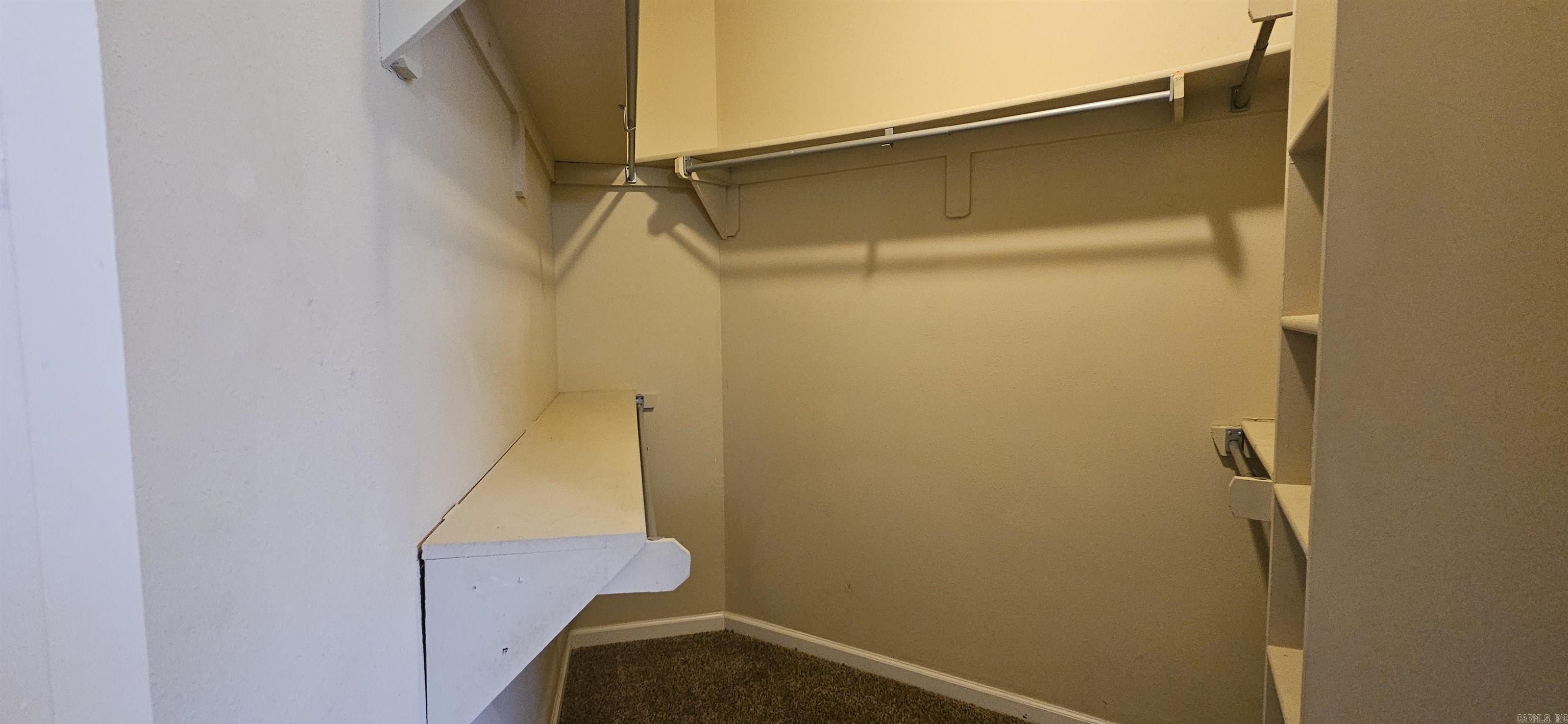 Hicks Interurban - Residential Lease