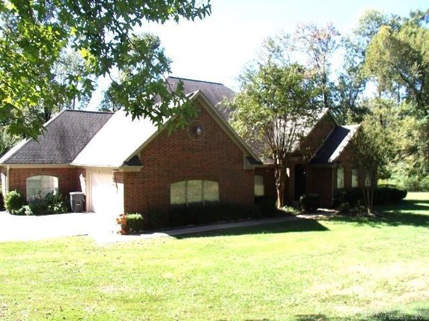 Welcome to this stunning 3BR, 2 1/2 Bath home sitting on a spacious 3.32-acre lot.  Built in 1996, this well-maintained property offers a generous, 3281 square-foot of living space, providing ample room for families, or those who love to entertain. Step inside and be greeted by an impressive, formal dining area, perfect for hosting gatherings and creating memories with loved ones. The sprawling 3.32-acre lot provides plenty of outdoor space for recreational activities and possibilities for gathering or expansion with its impeccable, maintenance and desirable features. This property is truly a dream home that combines beauty, functionality, and a peaceful setting.   This beautiful home is located right outside of Nashville.