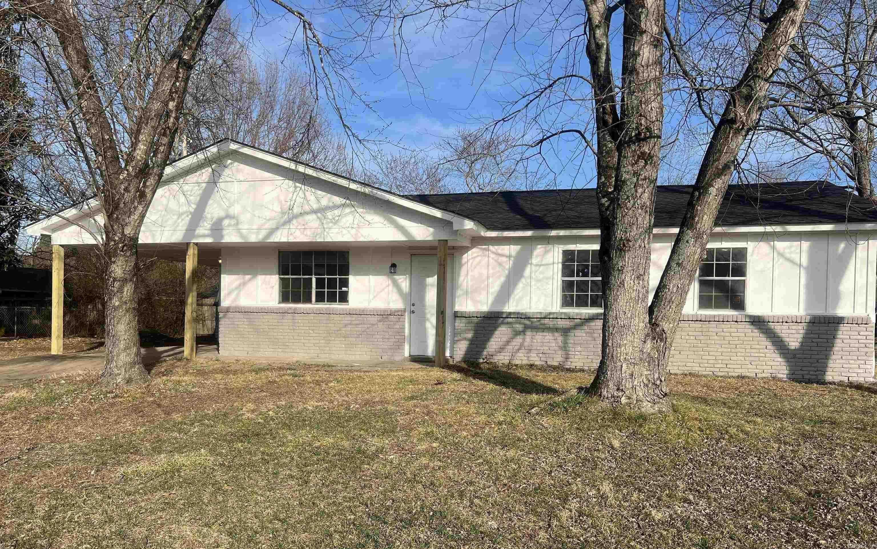 Southwest Acres - Residential Lease