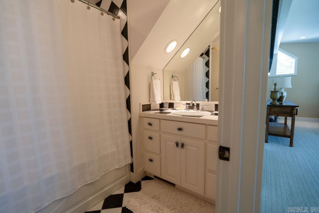 Silver Shores - Residential