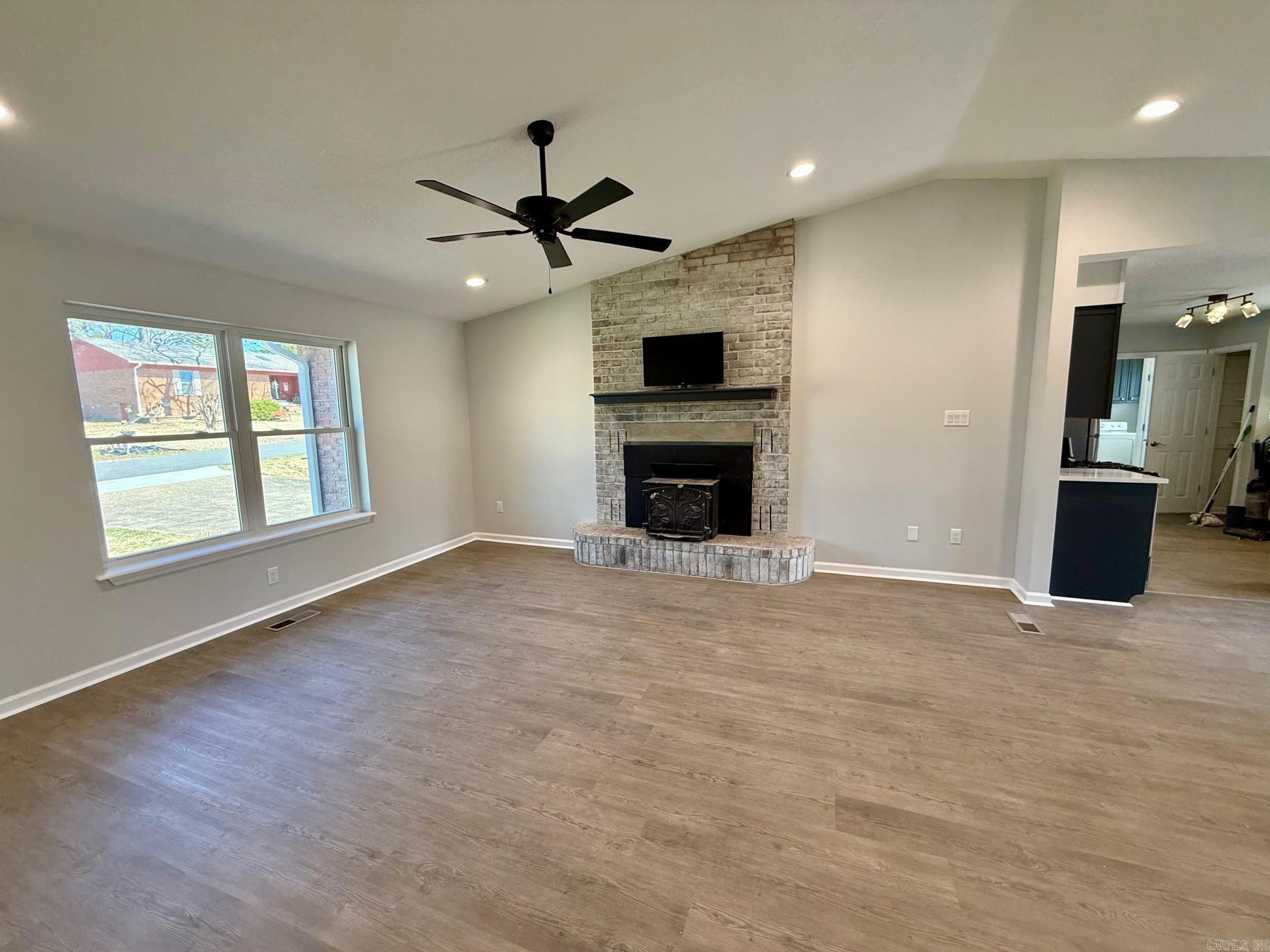 Emerald Pines Estates - Residential