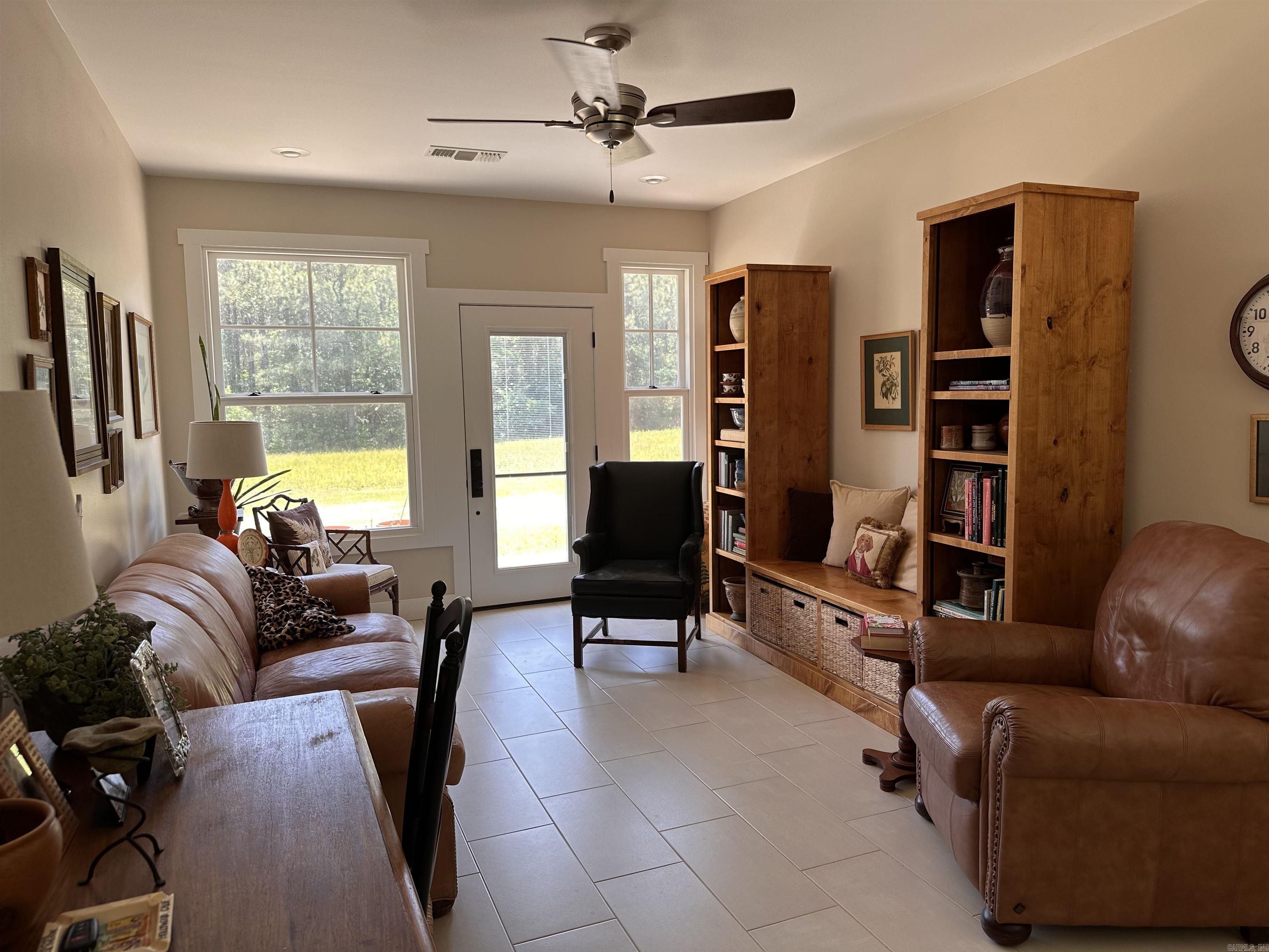 EMERSON - Residential