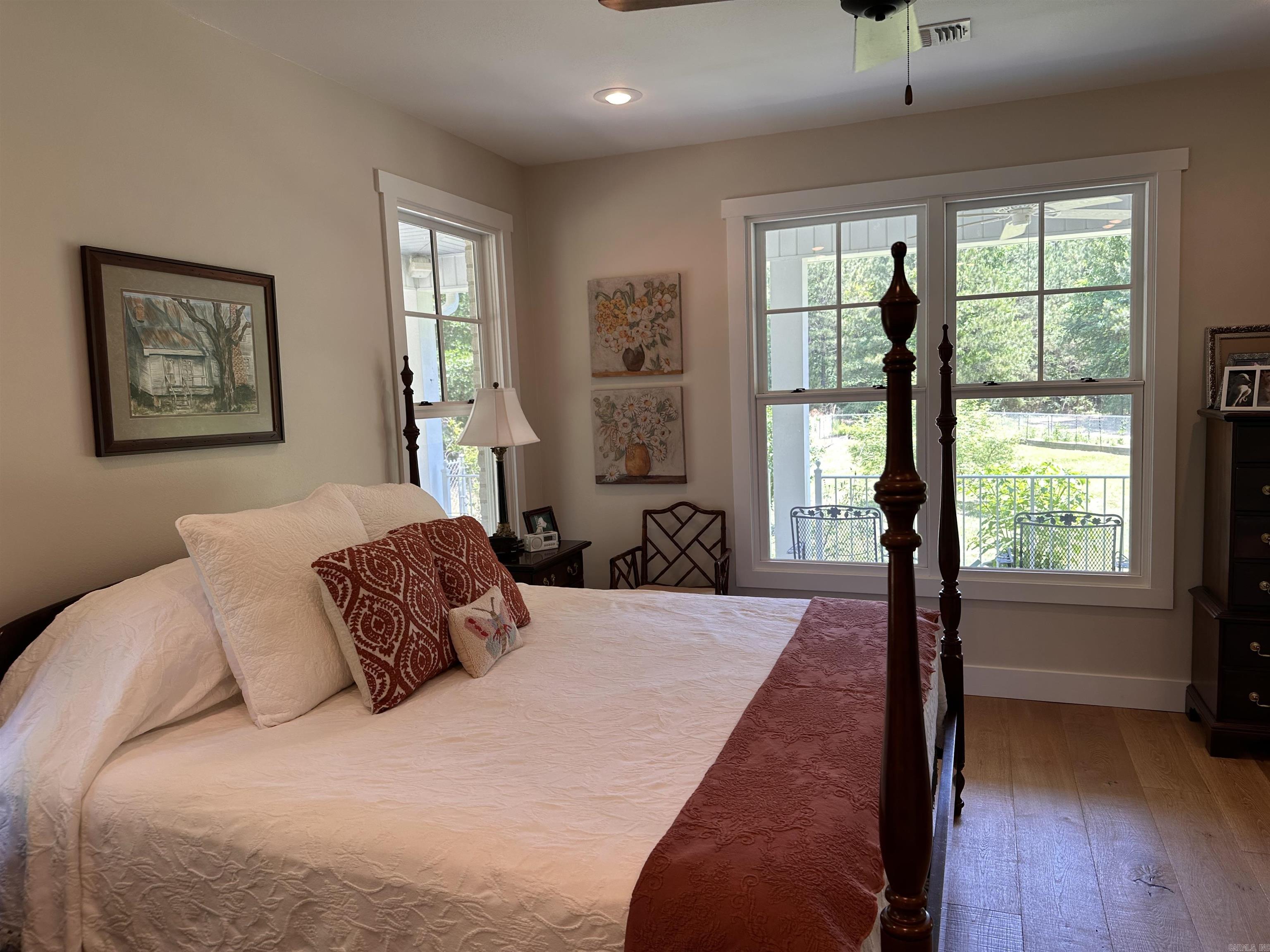 EMERSON - Residential