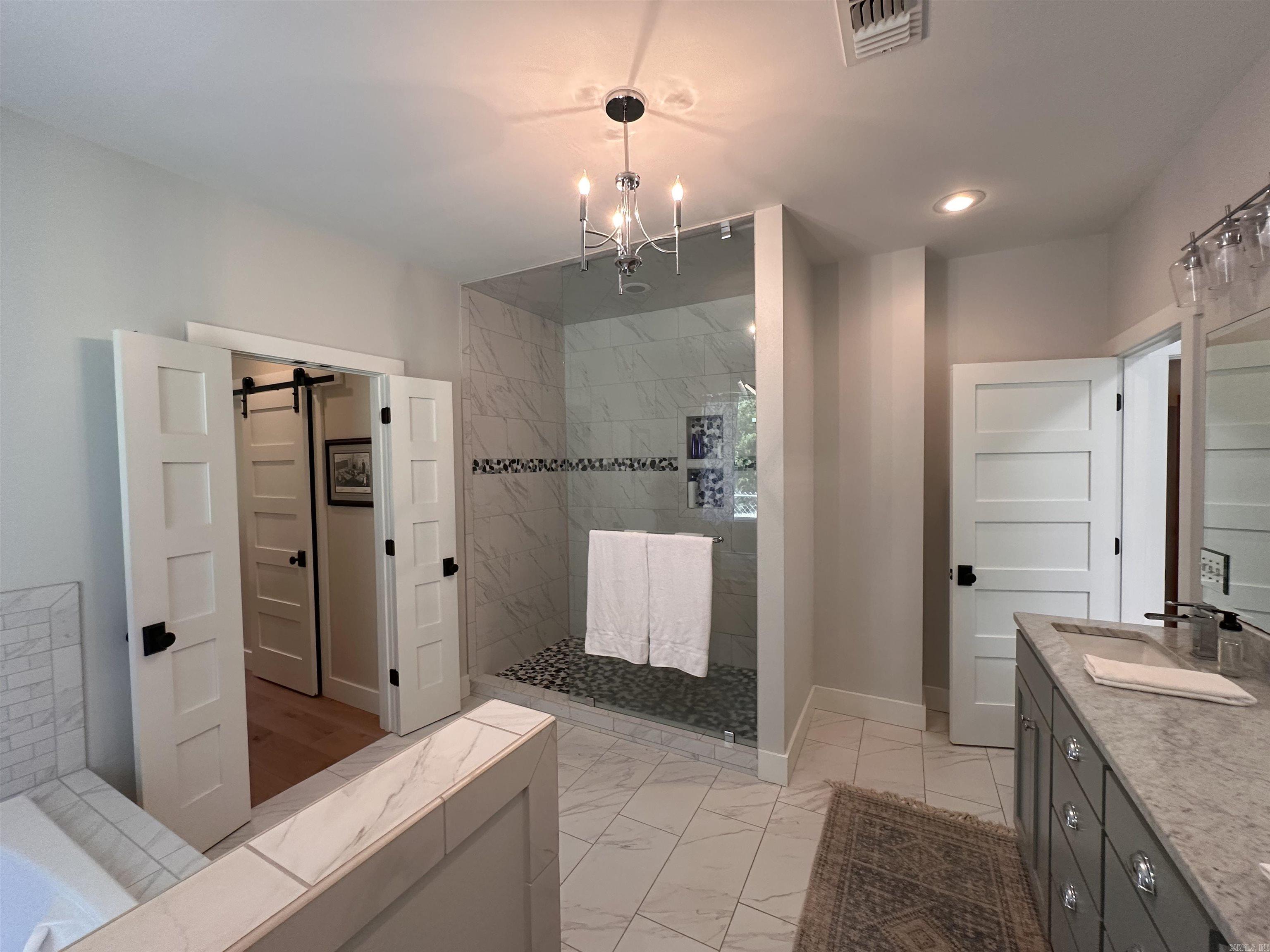 EMERSON - Residential