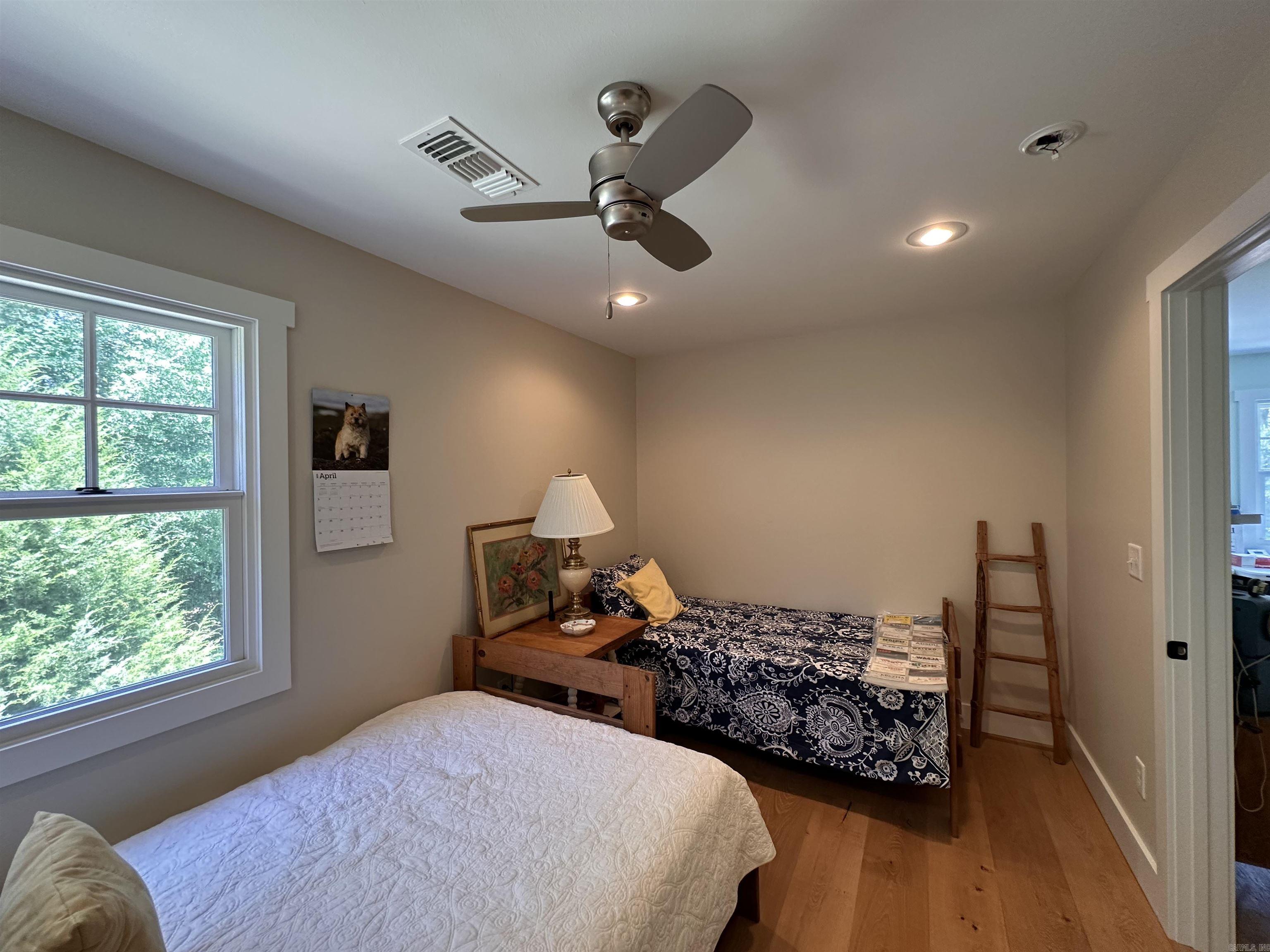 EMERSON - Residential