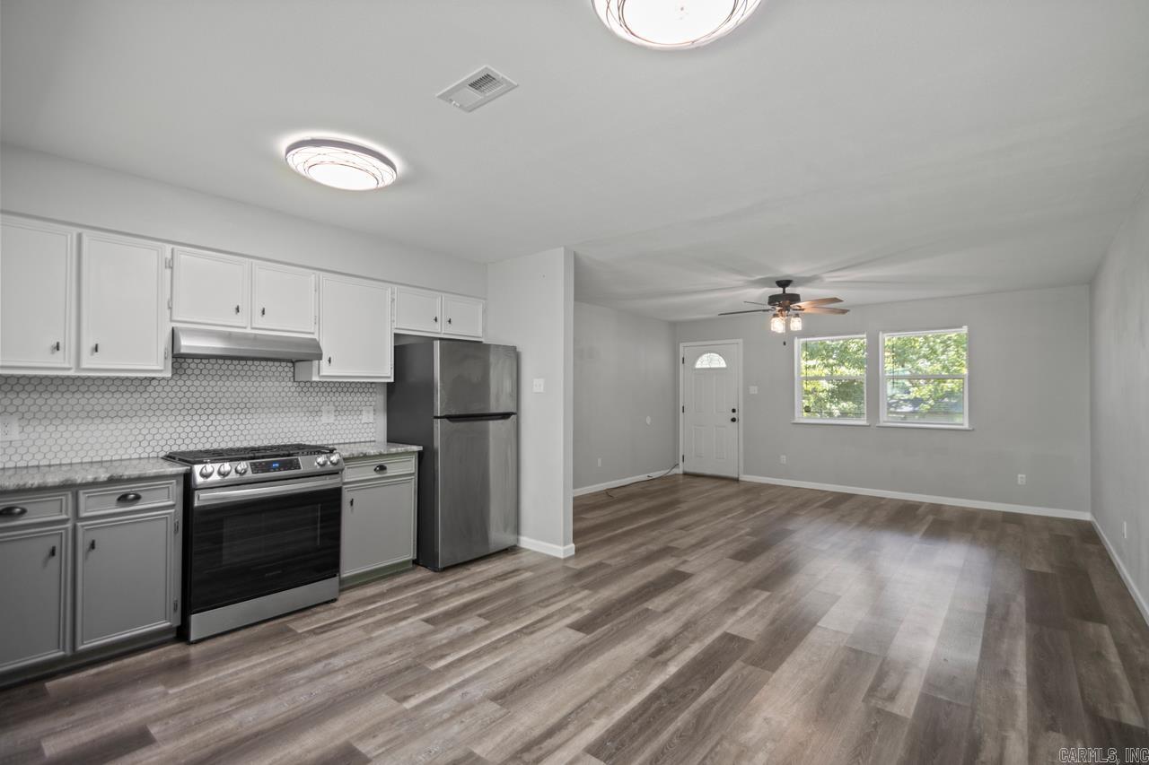 SHADY GROVE - Residential