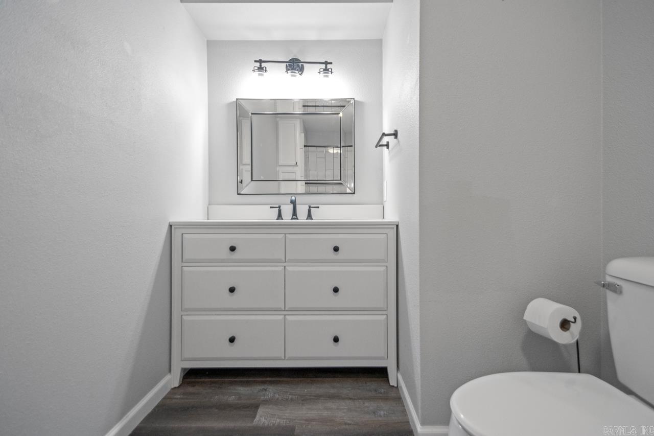 SHADY GROVE - Residential