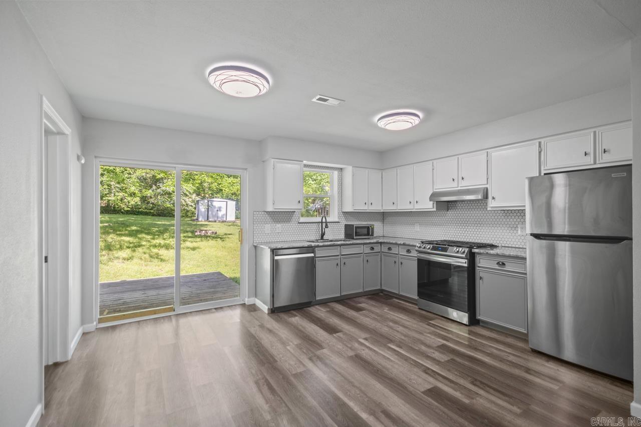 SHADY GROVE - Residential