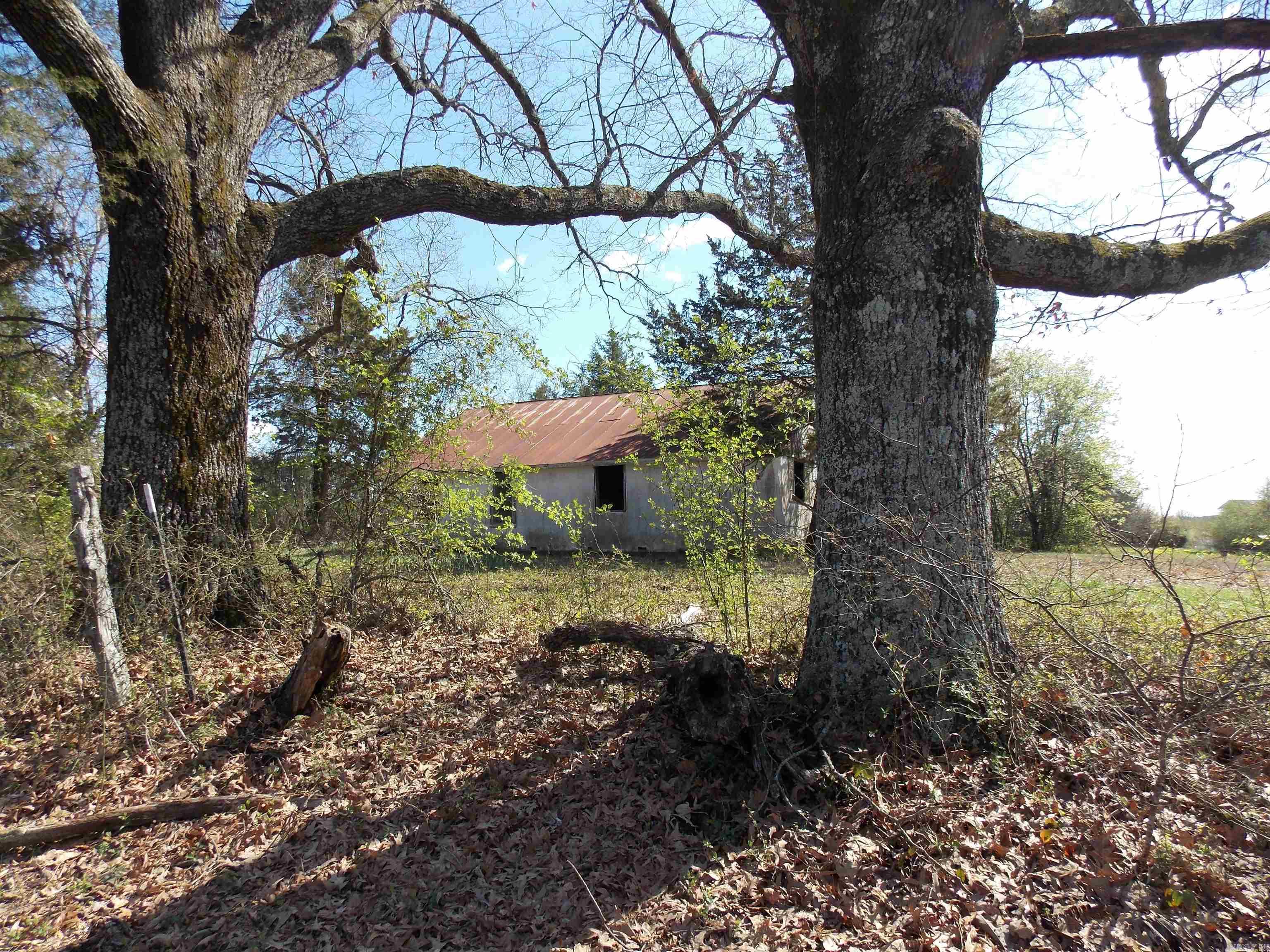 Metes & Bounds - Land