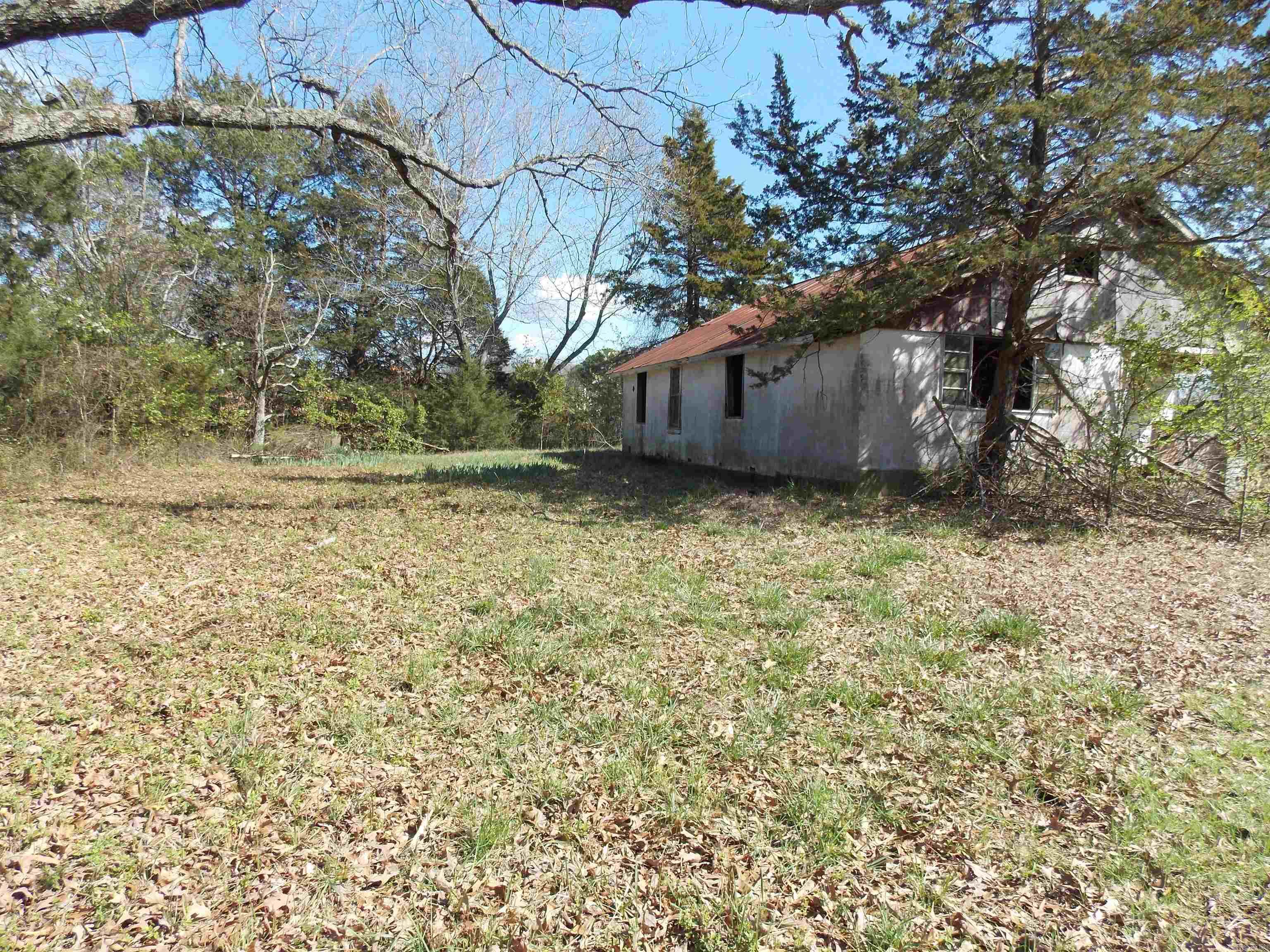 Metes & Bounds - Land