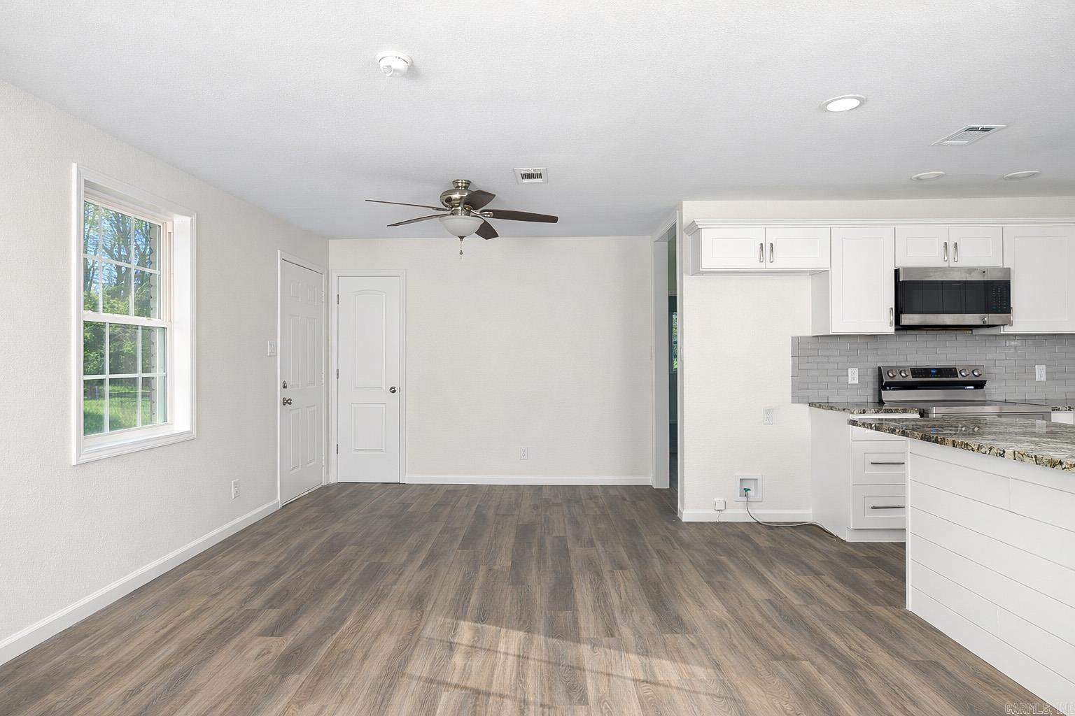 TANGLEWOOD HTS - Residential