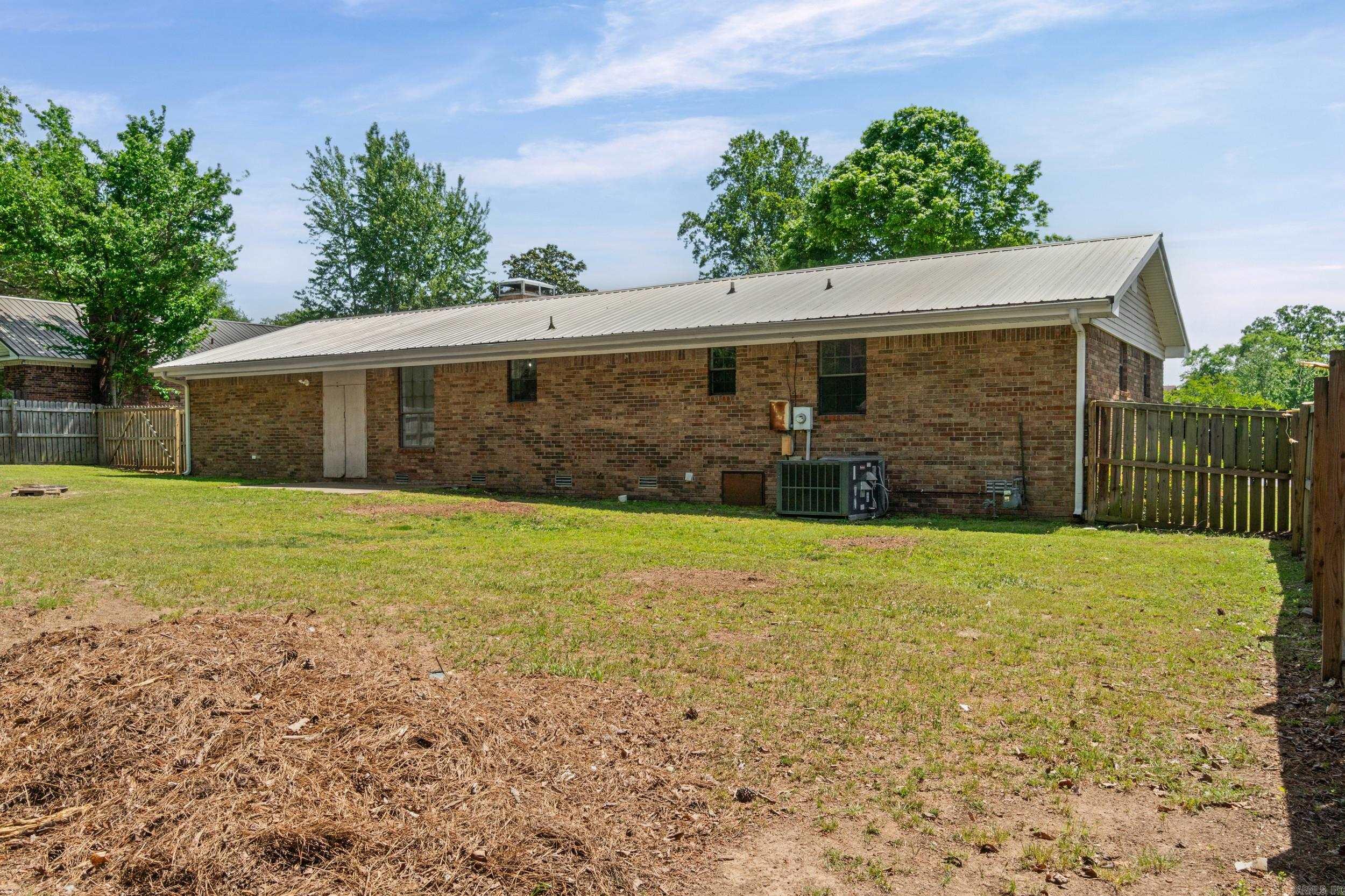 West Gate - Residential