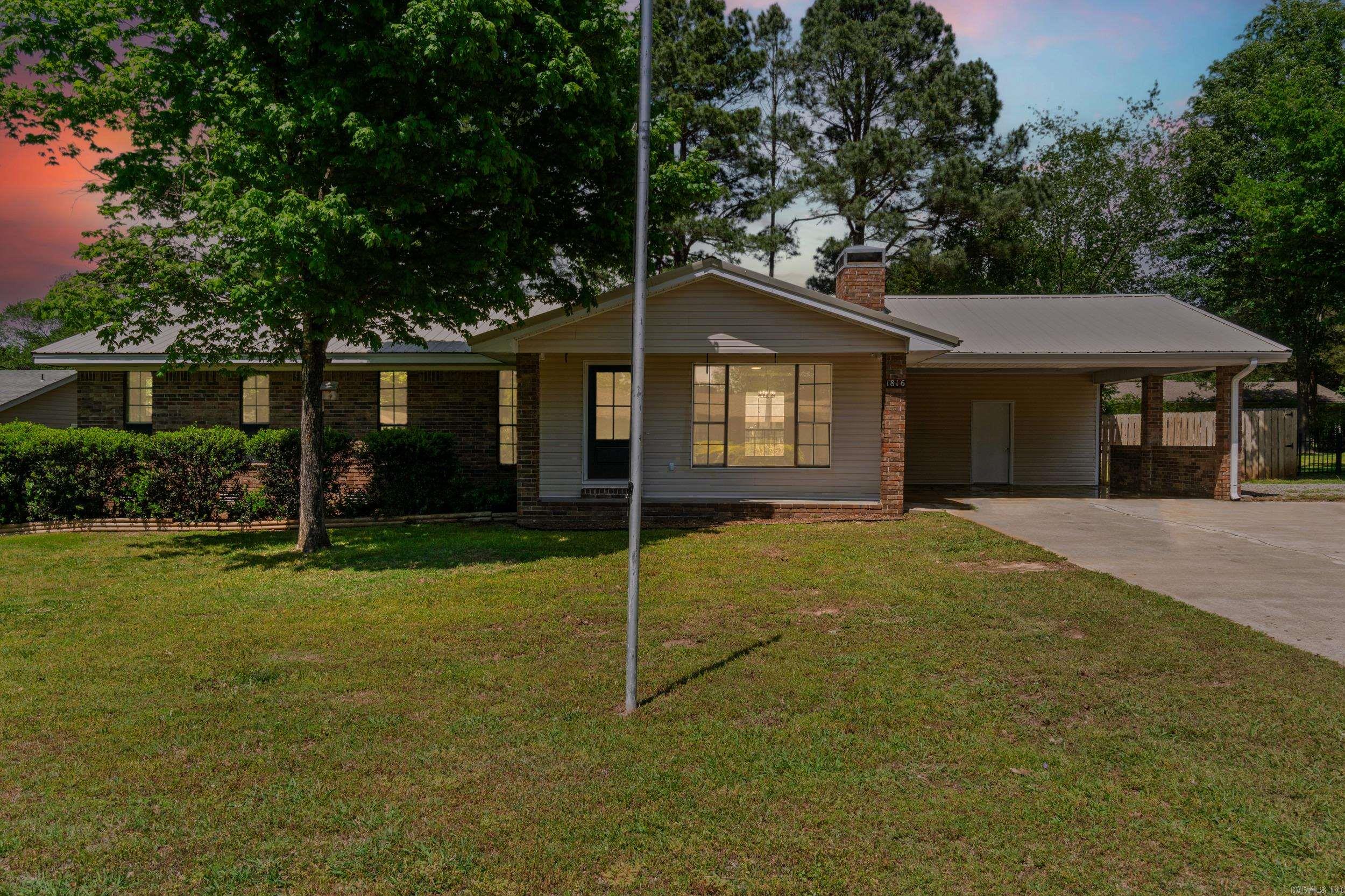 West Gate - Residential