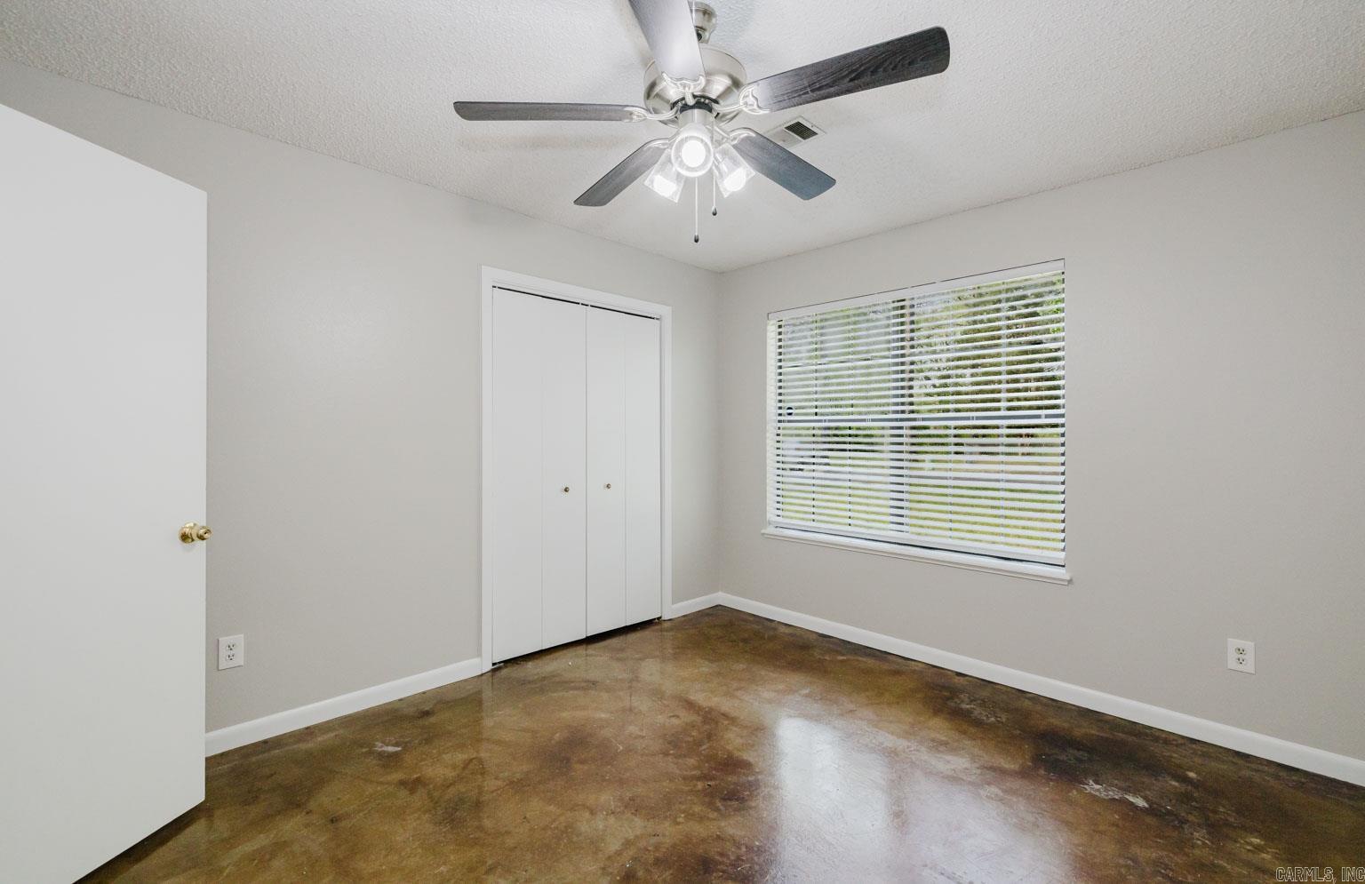 MEADOWBROOK - Residential