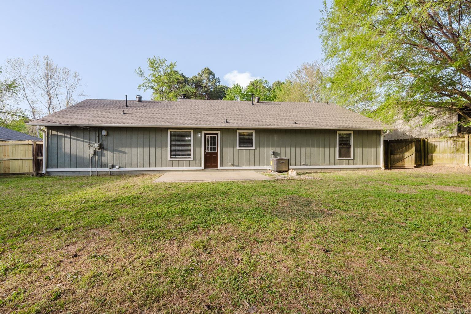 MEADOWBROOK - Residential