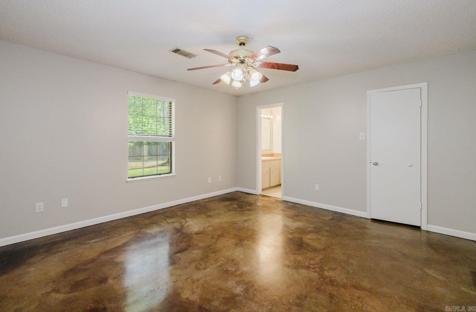 MEADOWBROOK - Residential