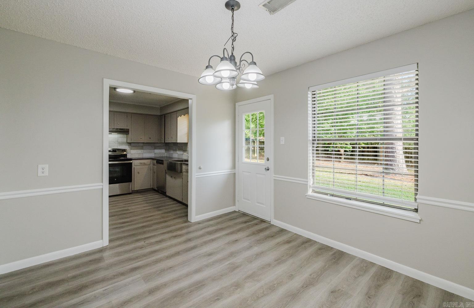 MEADOWBROOK - Residential