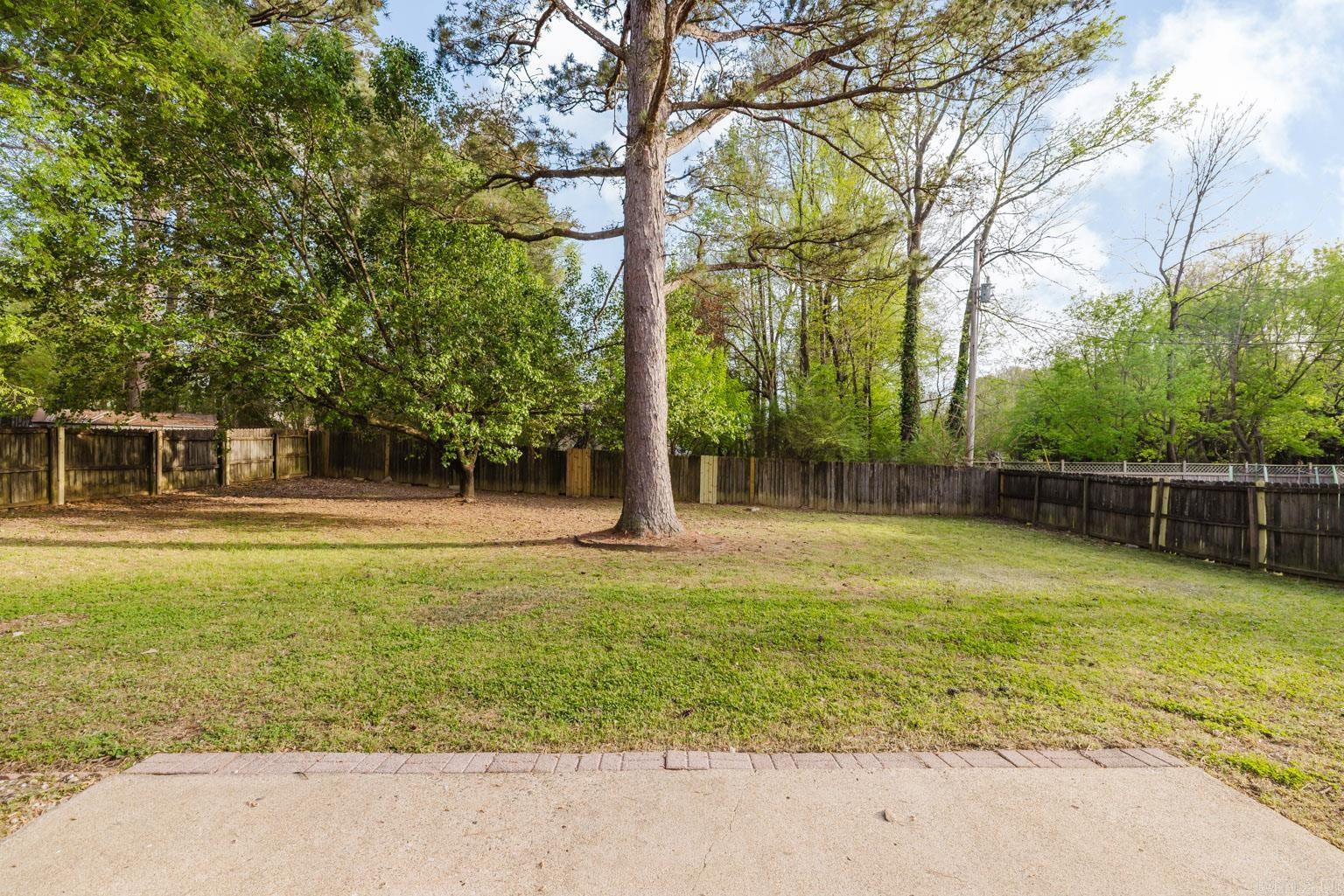 MEADOWBROOK - Residential