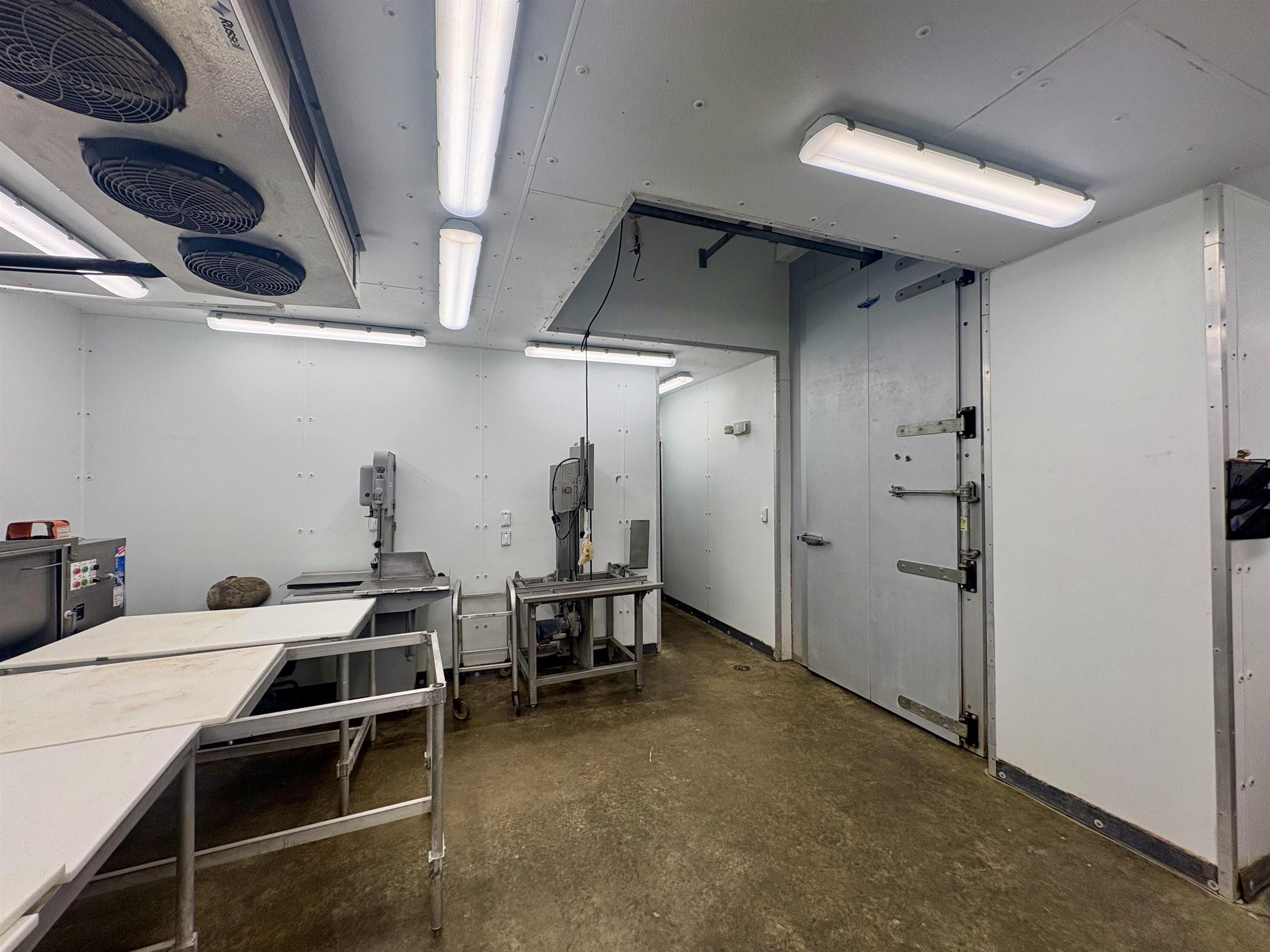 Metes & Bounds - Commercial Sale