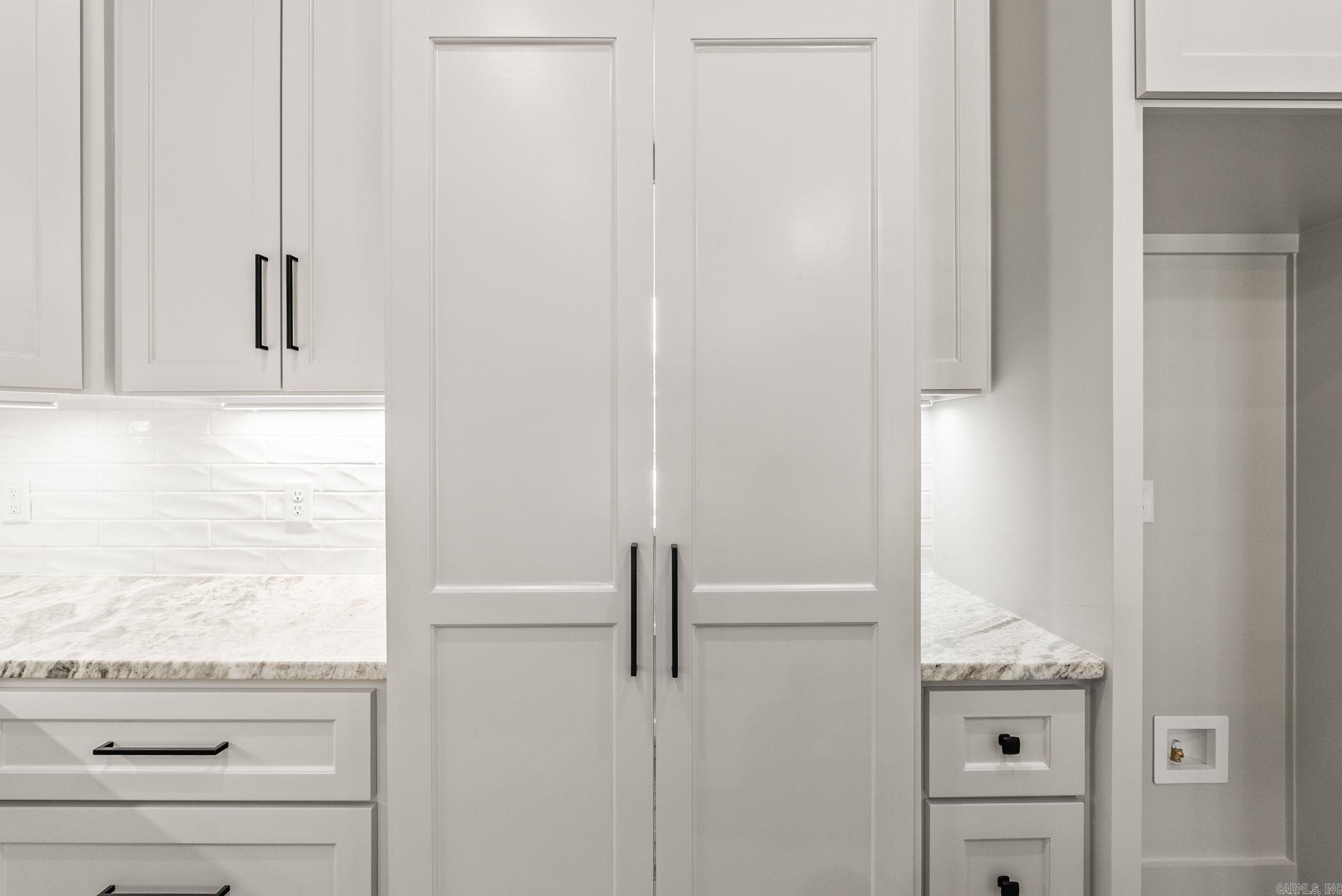 COYOTE RIDGE - Residential