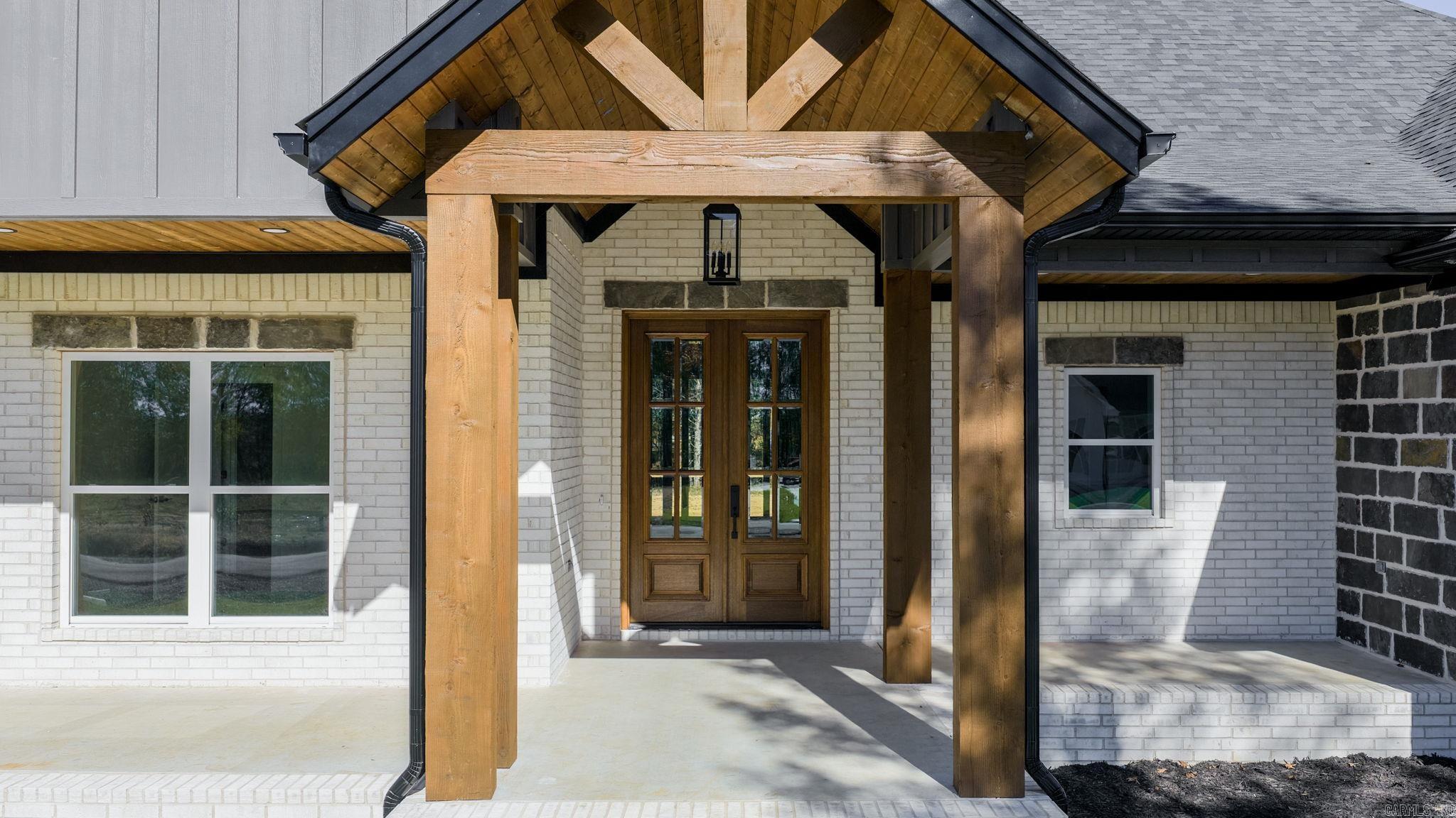 COYOTE RIDGE - Residential