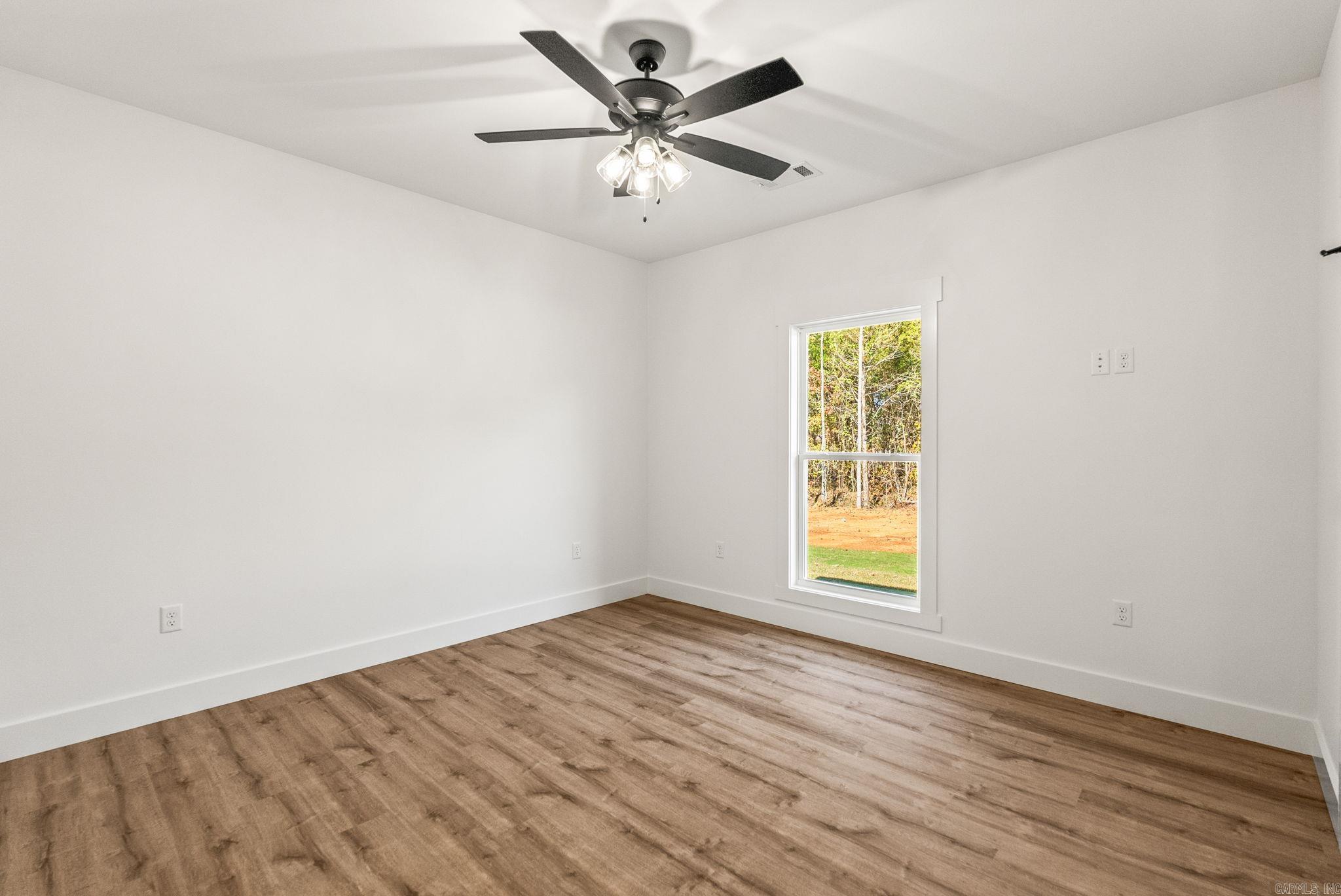 COYOTE RIDGE - Residential