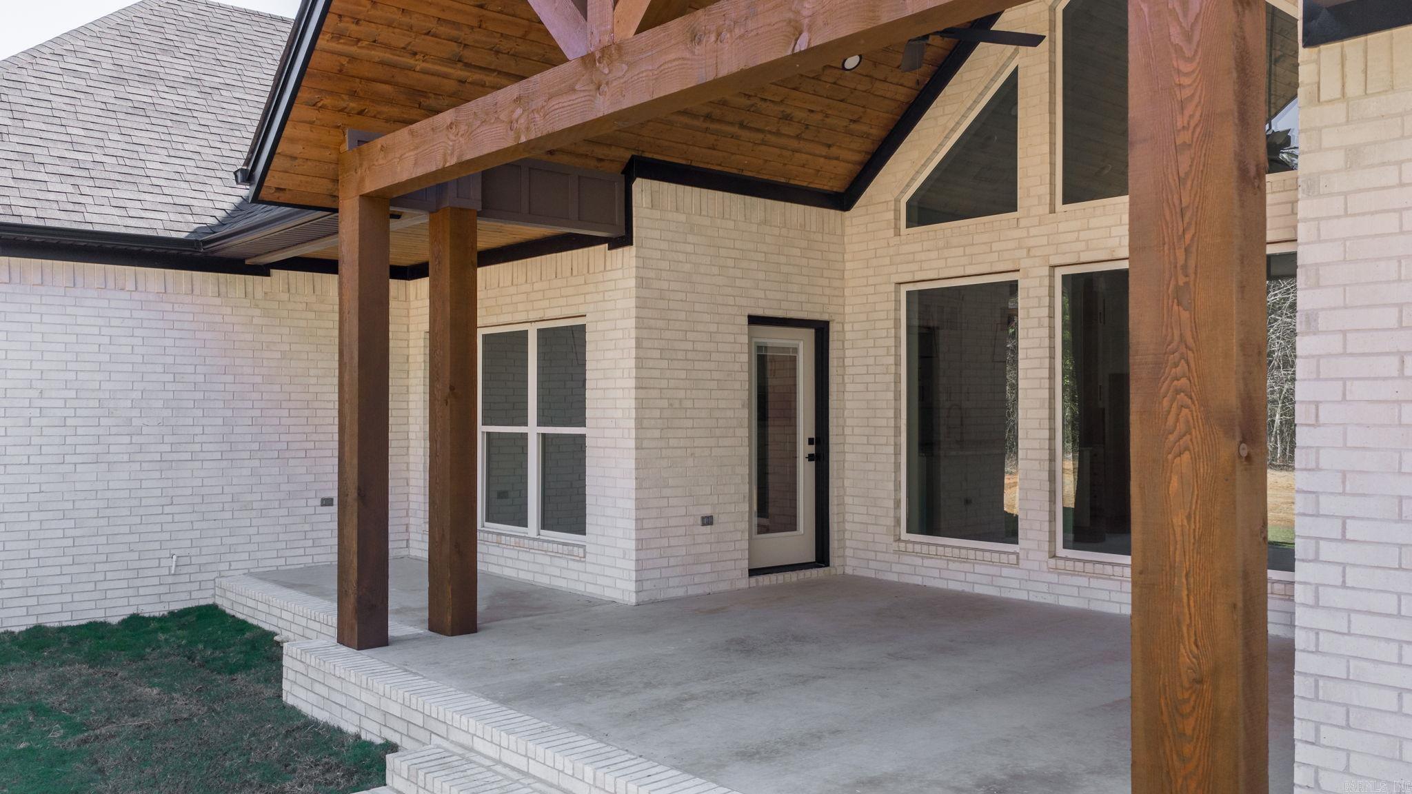 COYOTE RIDGE - Residential