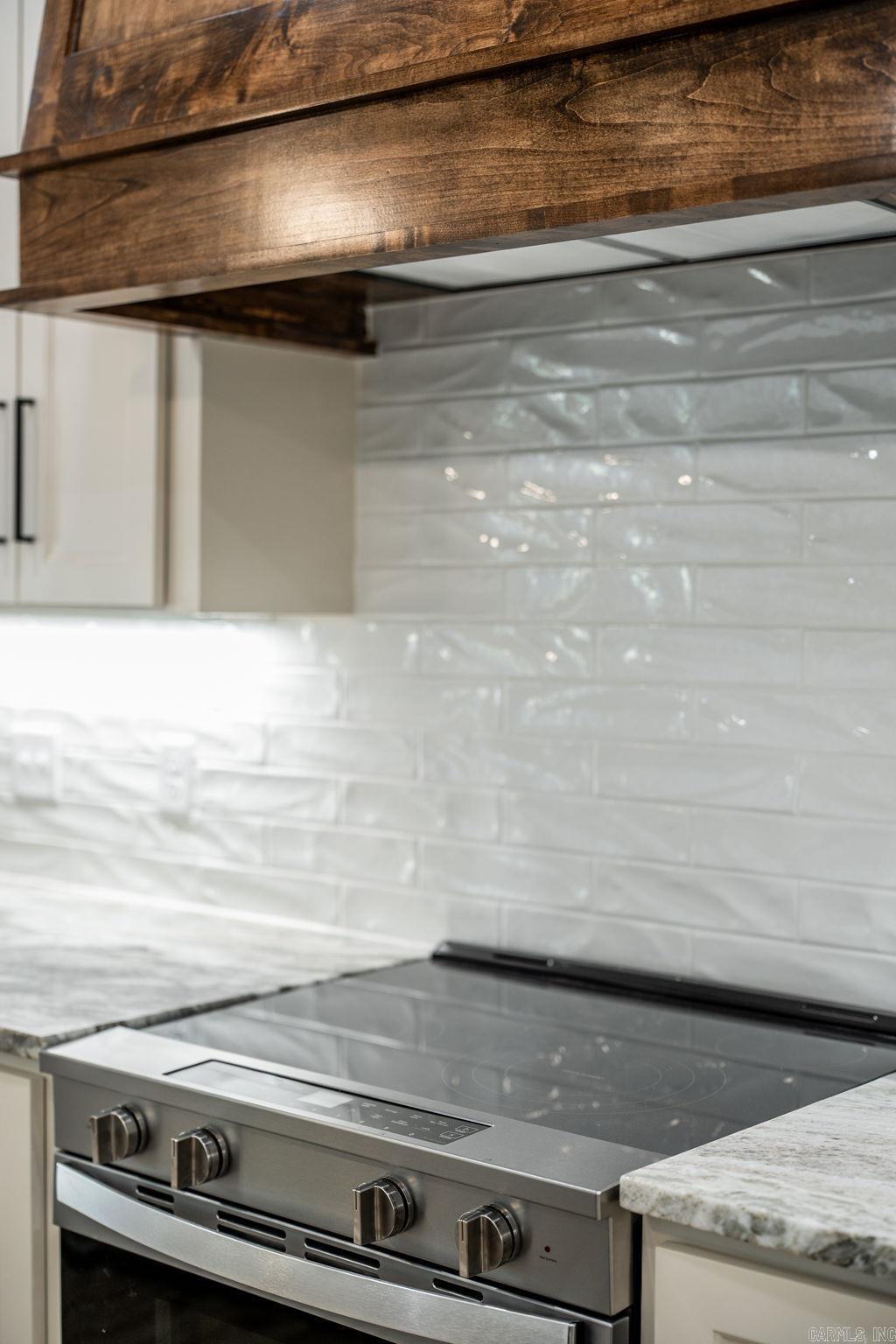 COYOTE RIDGE - Residential