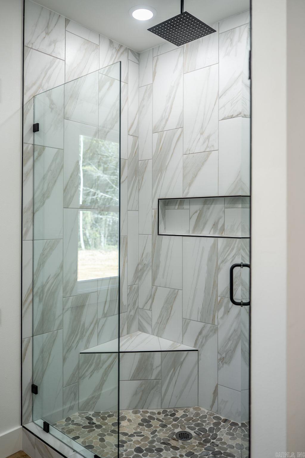 COYOTE RIDGE - Residential