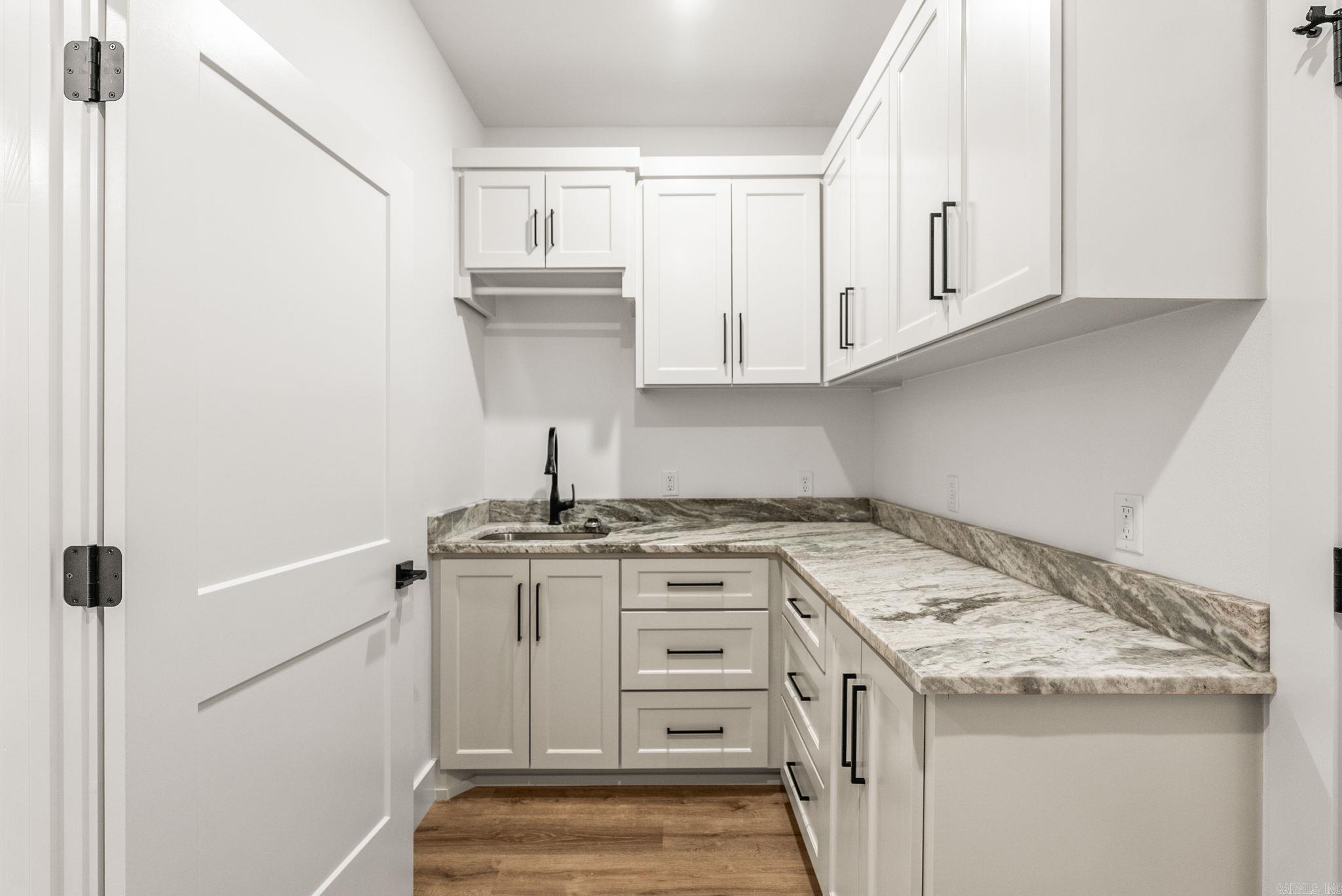 COYOTE RIDGE - Residential