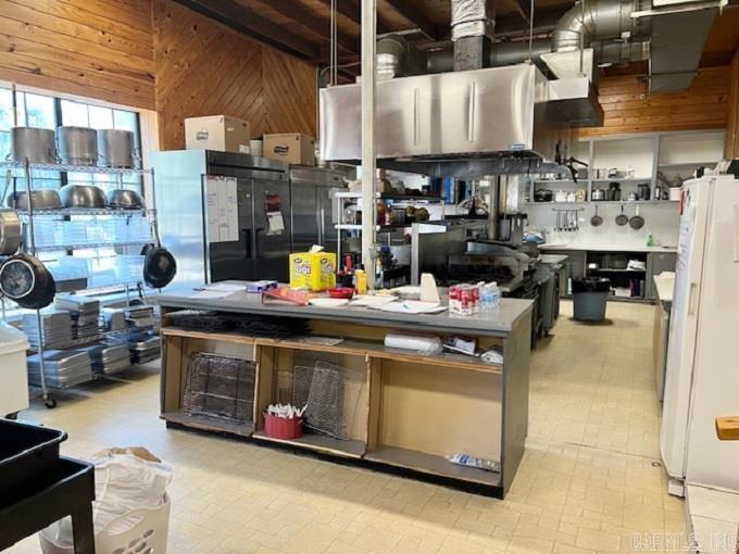 VAN - Commercial Sale