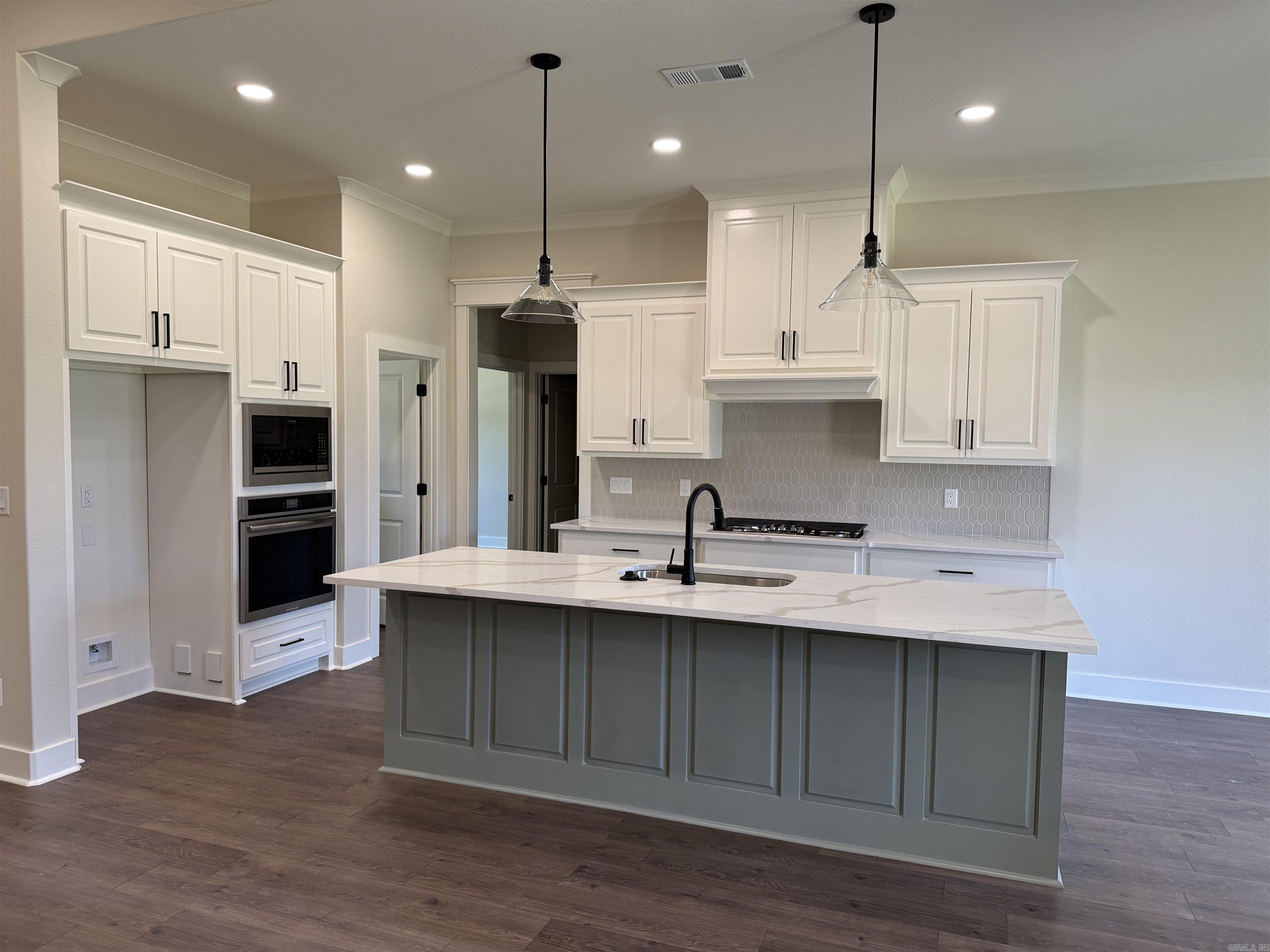 ROMAN HEIGHTS SUBDIVISION - Residential