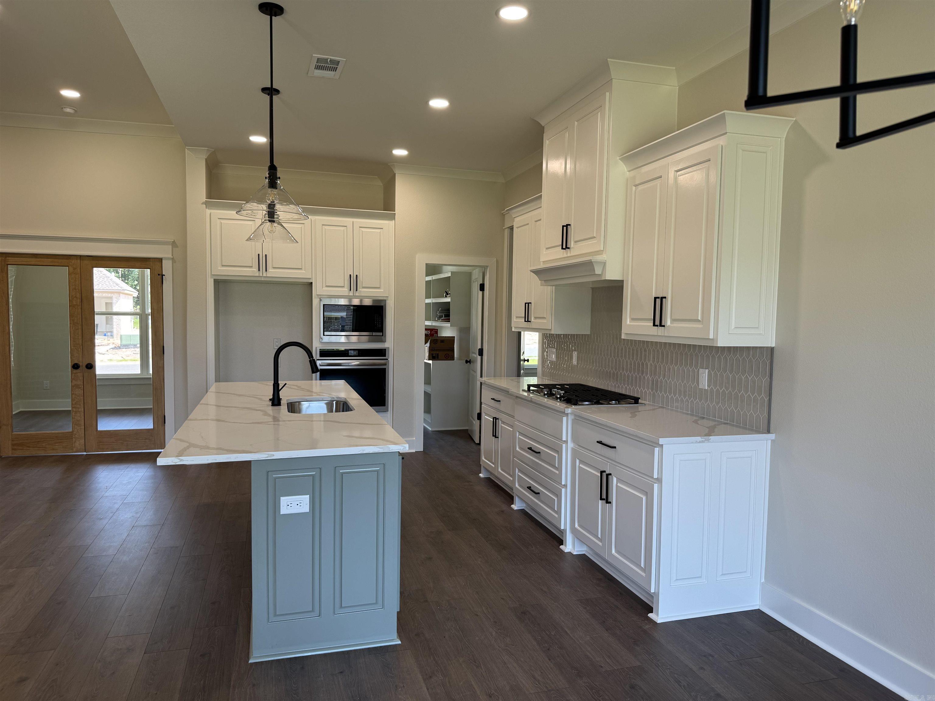 ROMAN HEIGHTS SUBDIVISION - Residential