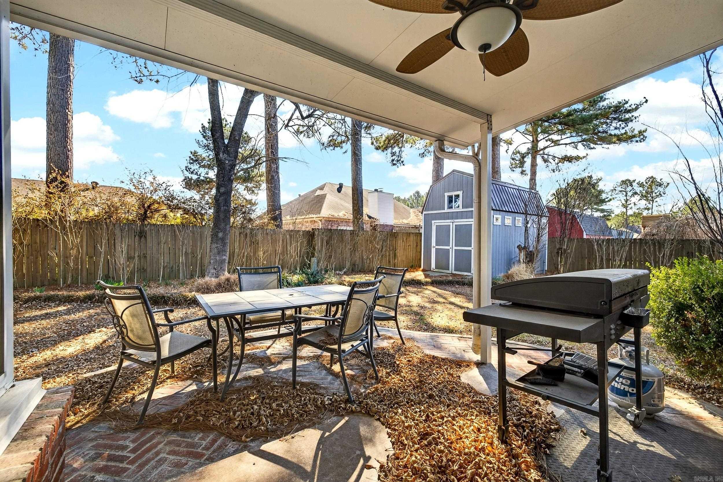 FOXWOOD J - Residential