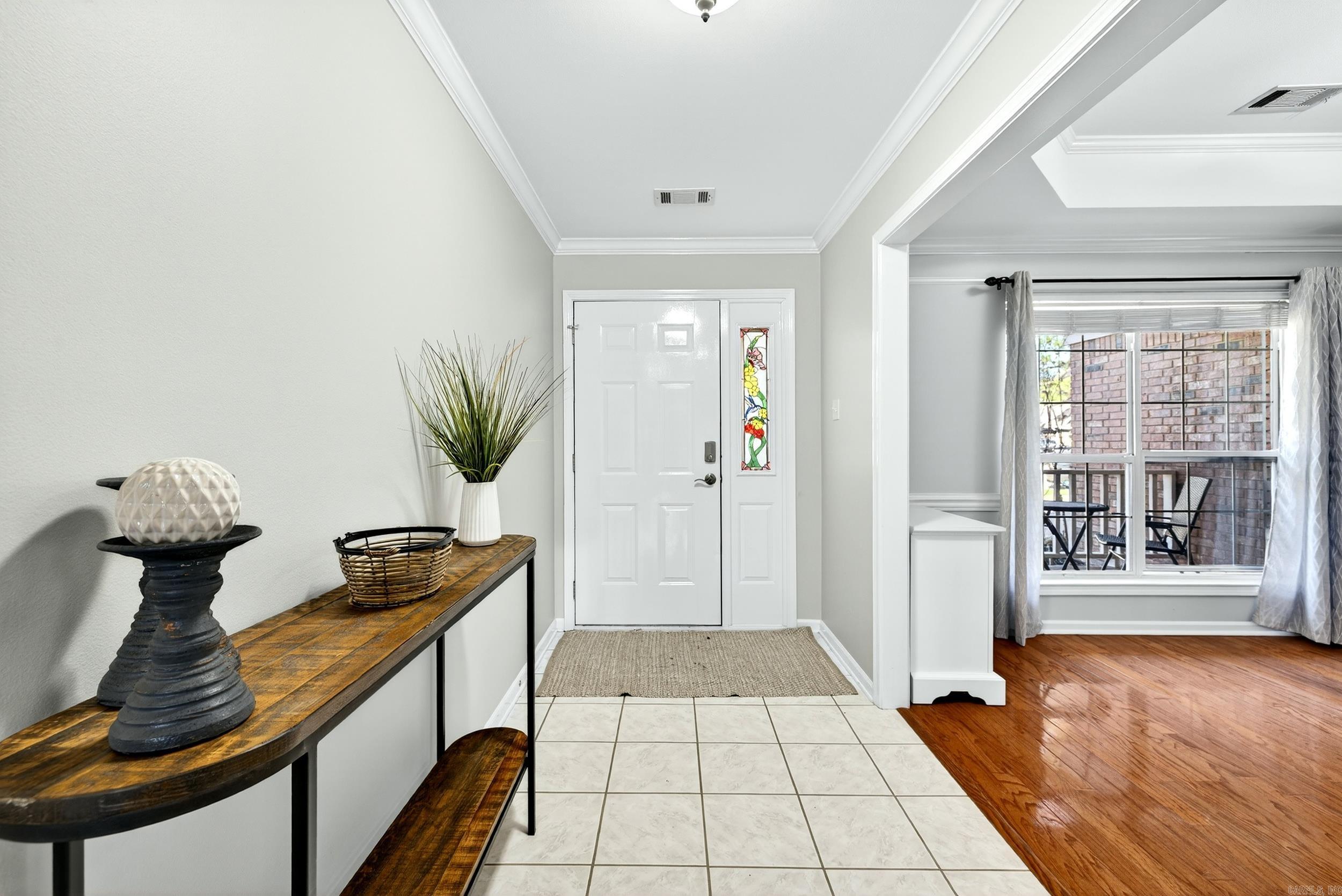 FOXWOOD J - Residential