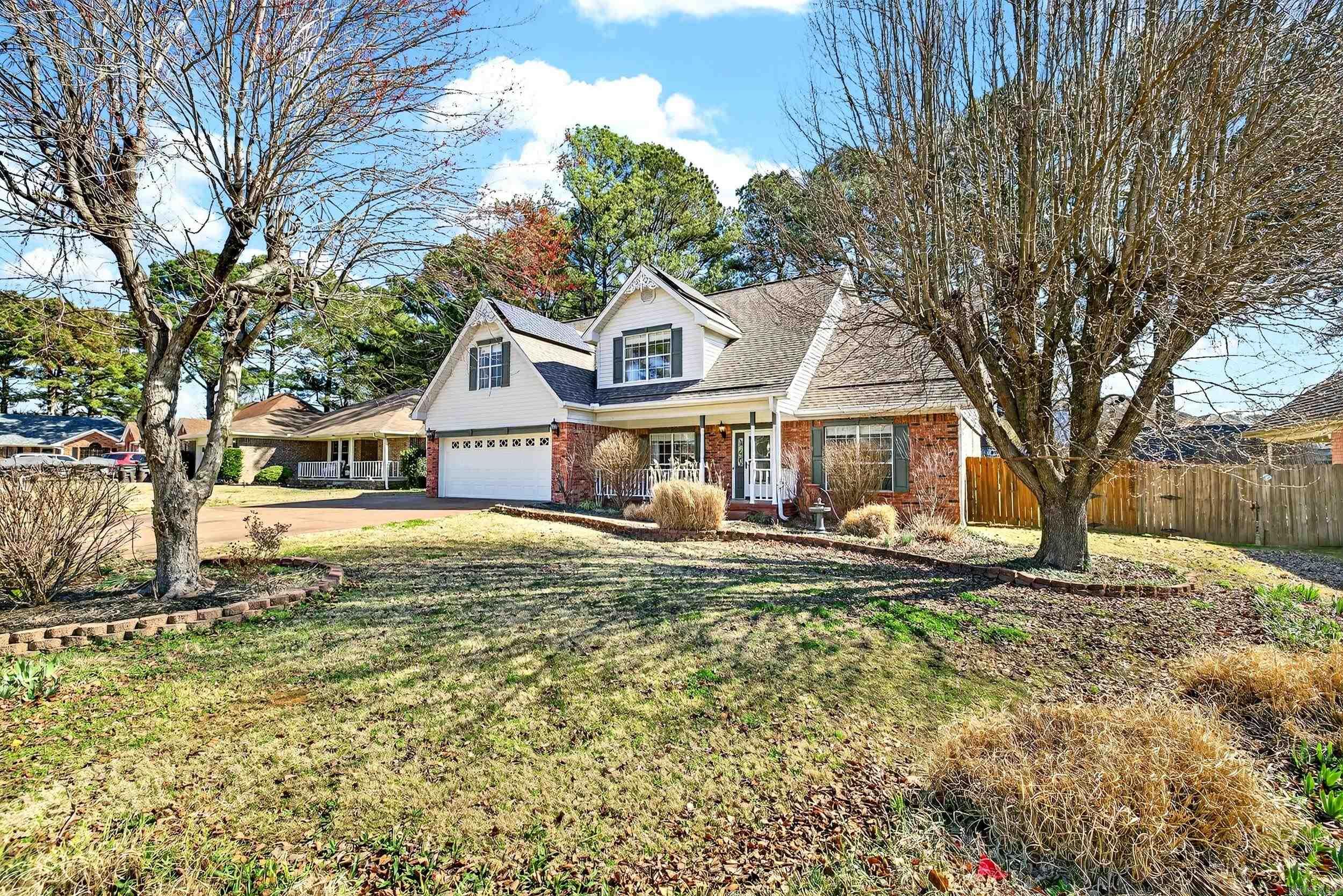 FOXWOOD J - Residential