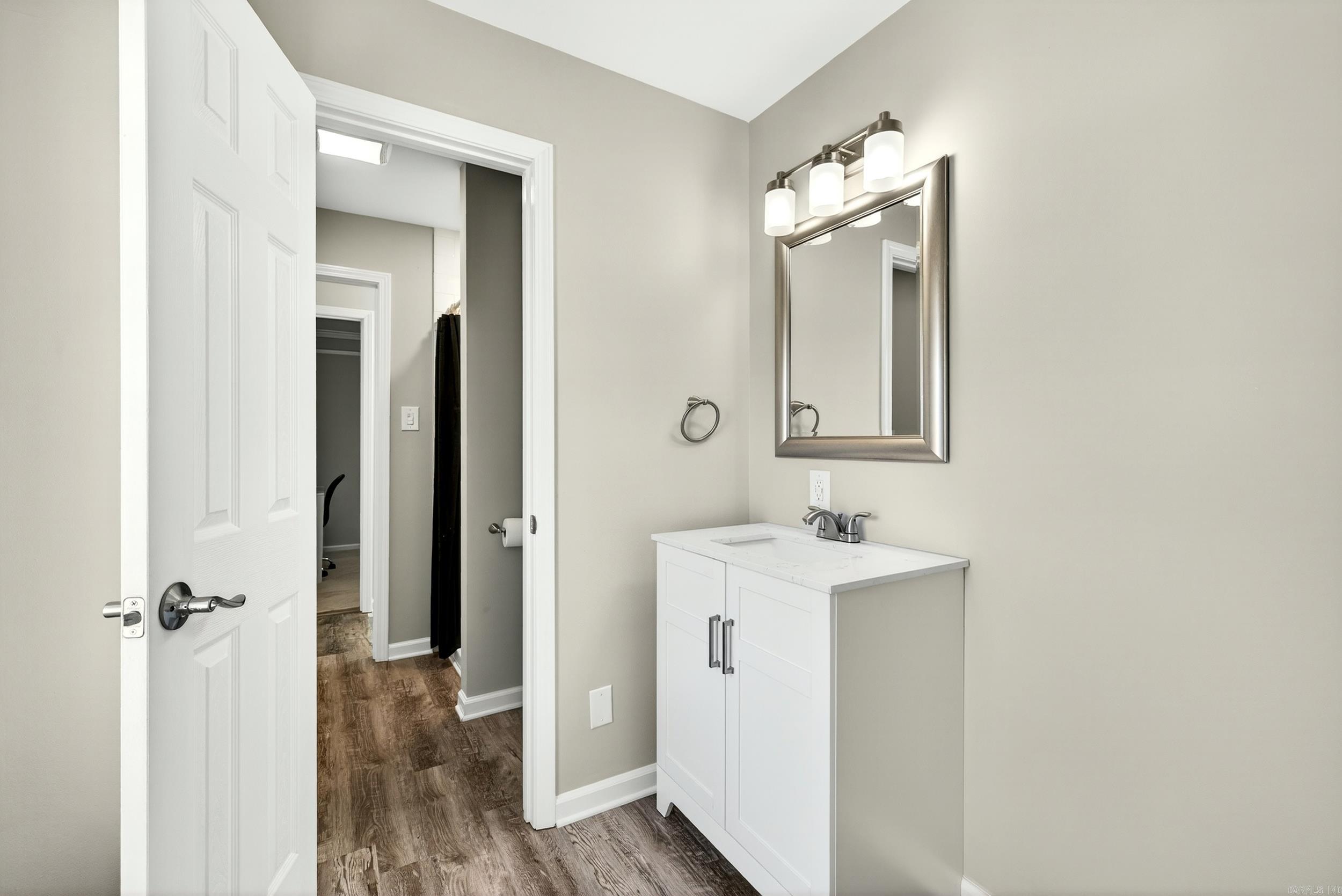 FOXWOOD J - Residential