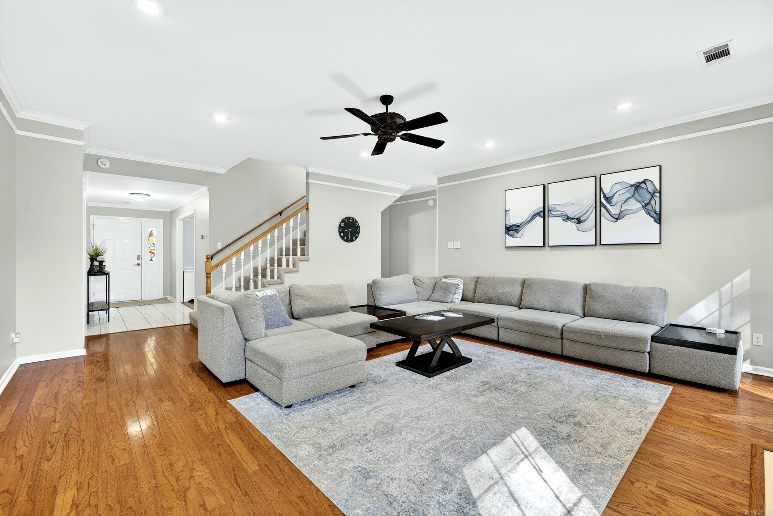 FOXWOOD J - Residential