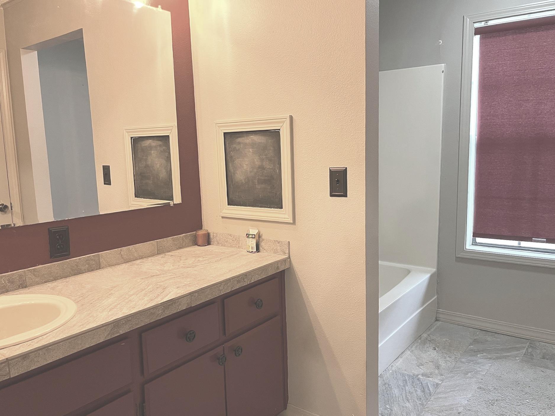 WAYWOOD ESTATES - Residential