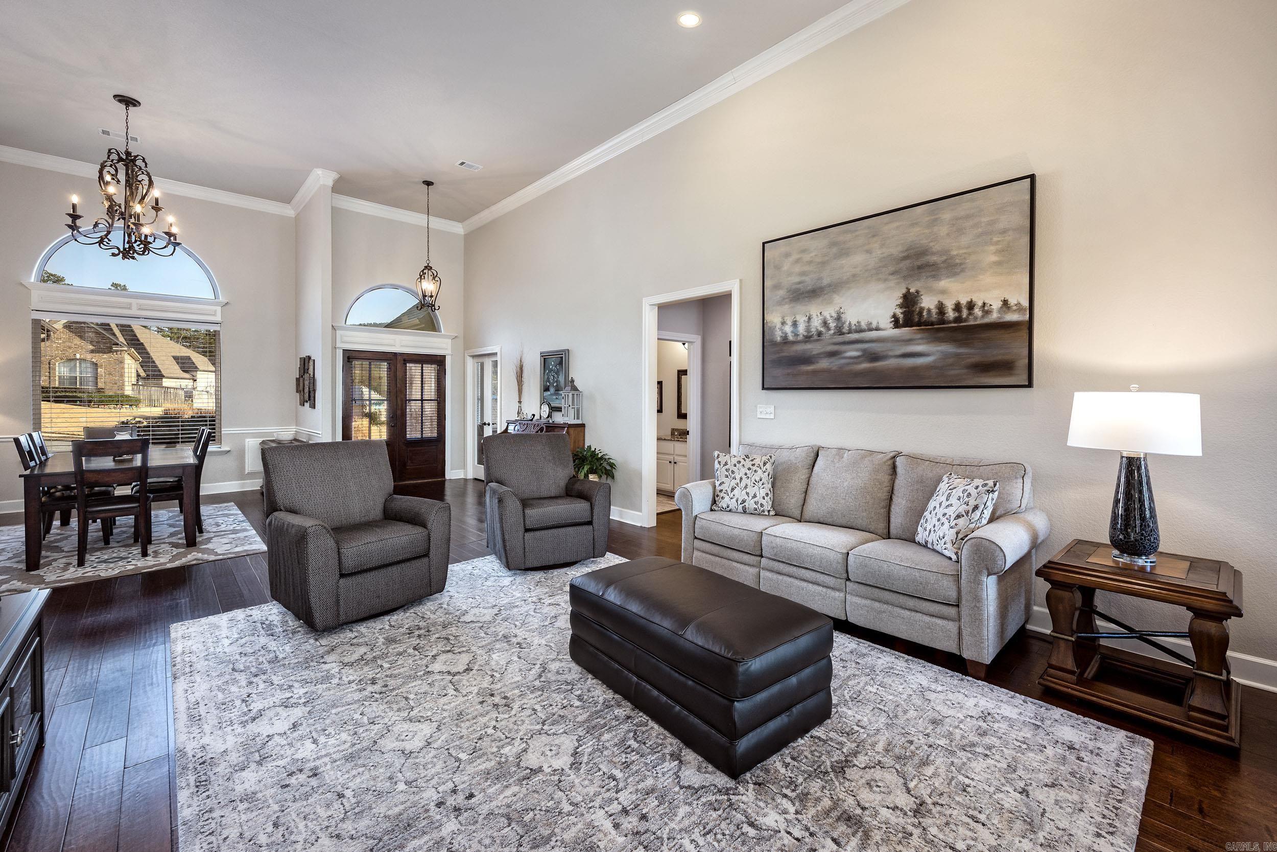 CHENAL VALLEY TOURNAY CIRCLE - Residential